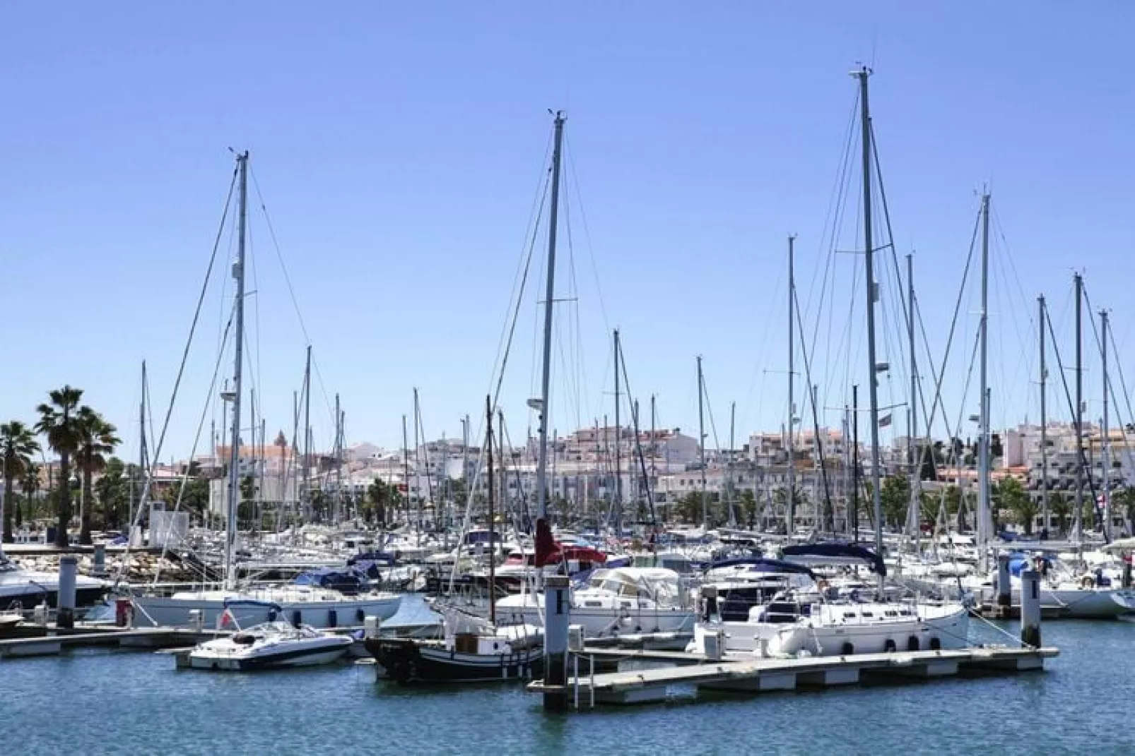 3-kamer appartement uitzicht op jachthaven of zwembad -Marina Club II,  Lagos-Gebieden zomer 5km