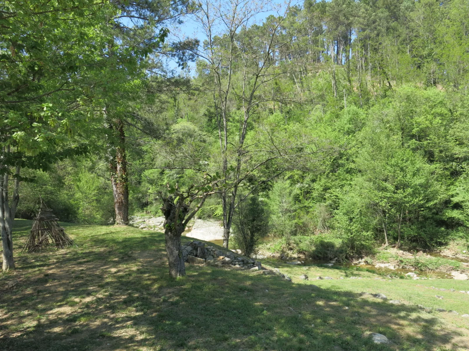Le Moulin-Buiten