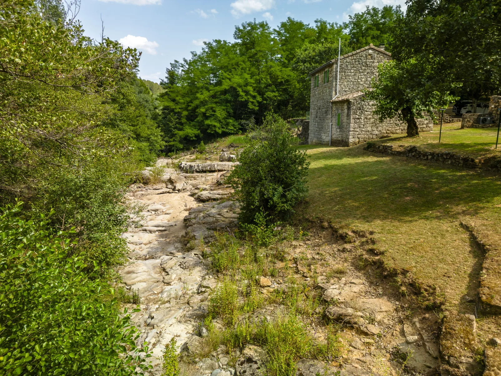 Le Moulin-Buiten
