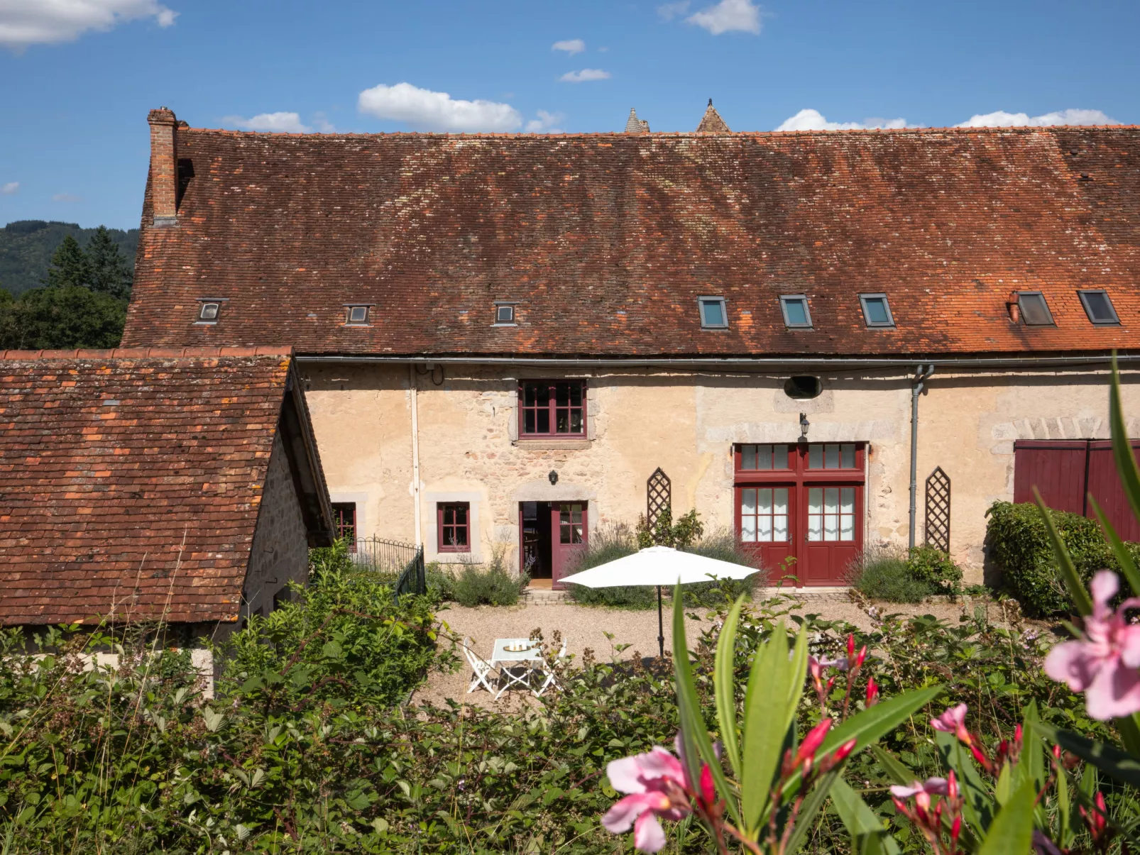 La Maison du Chateau-Buiten