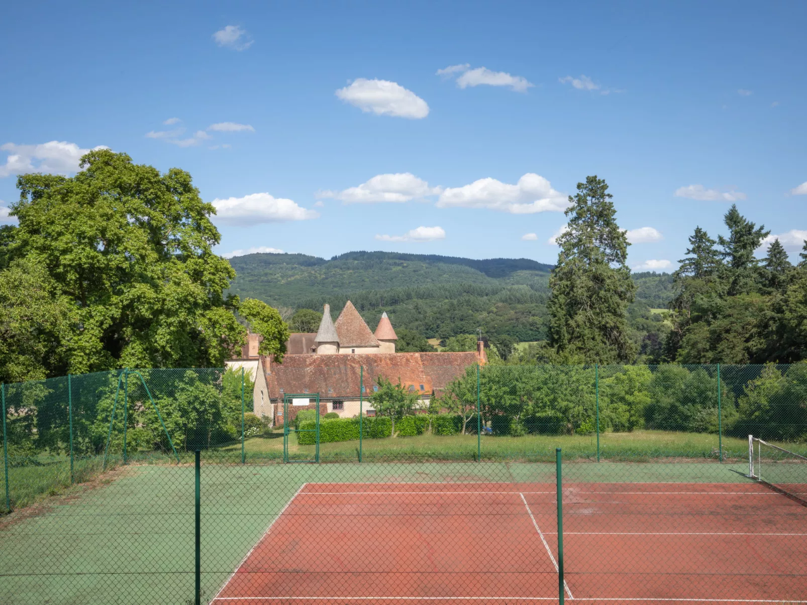 La Maison du Chateau-Buiten