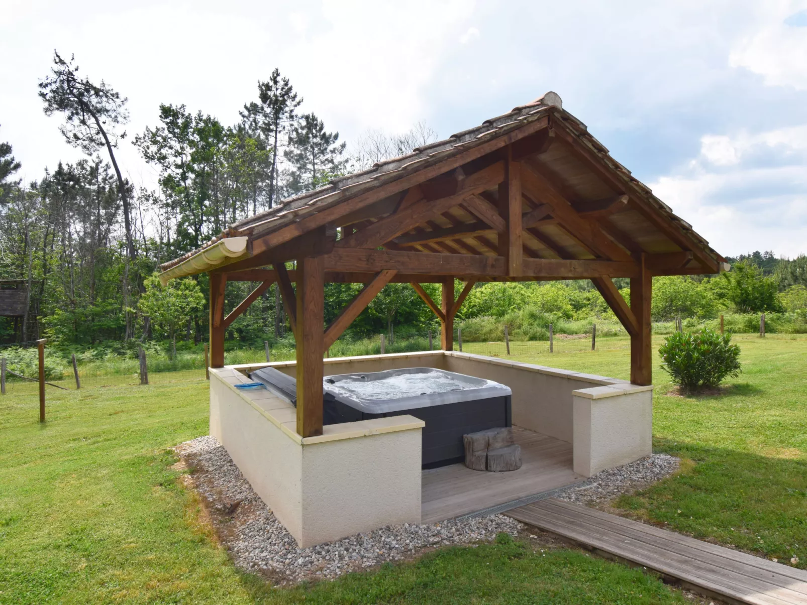 Au Cayroux-Buiten