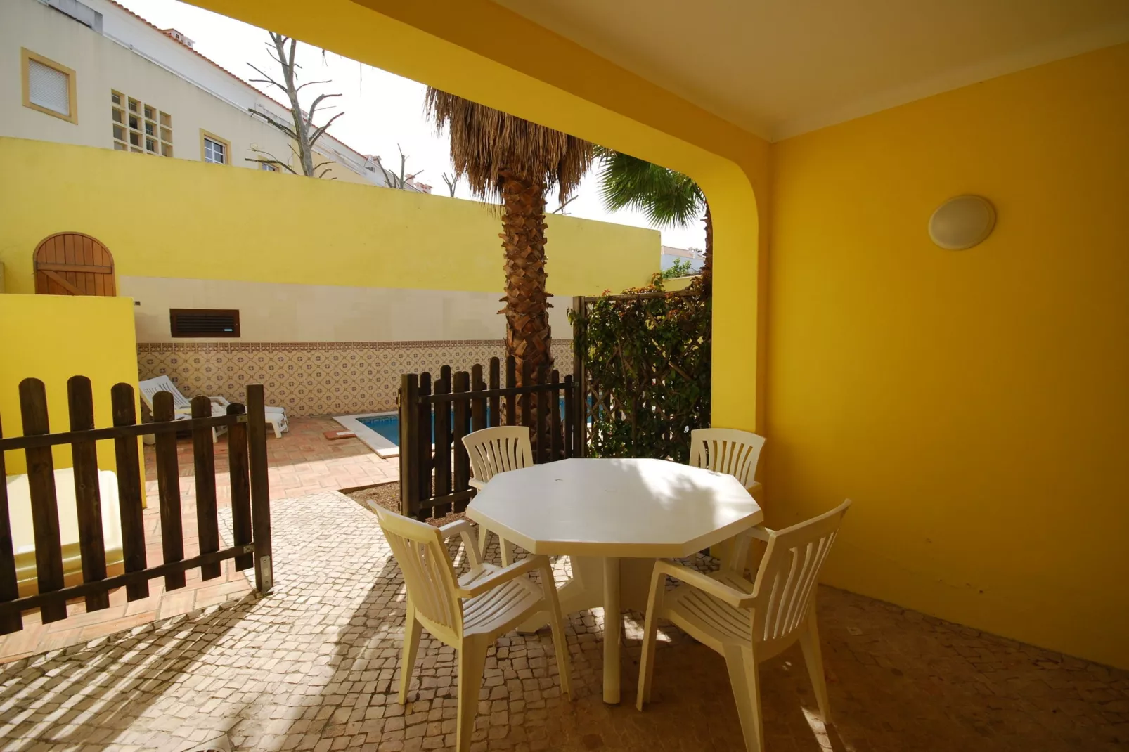 Casa Tavira-Terrasbalkon