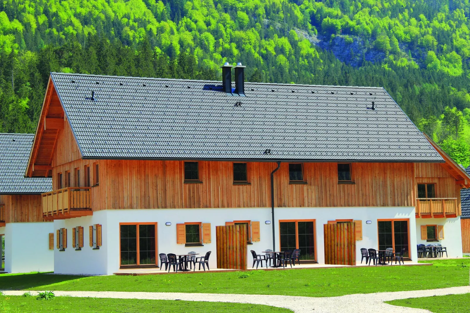 Luxery Salzkammergut Chalet G-Buitenkant zomer