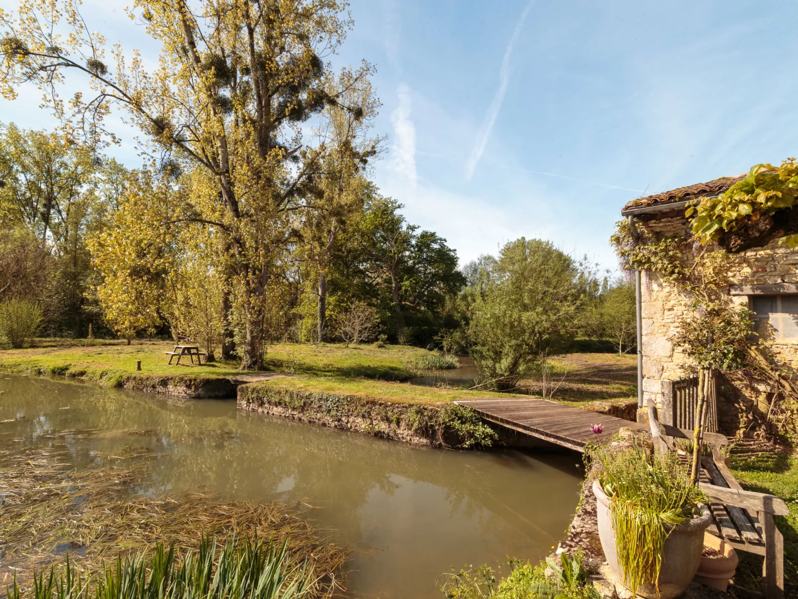 Moulin De Mois-Buiten