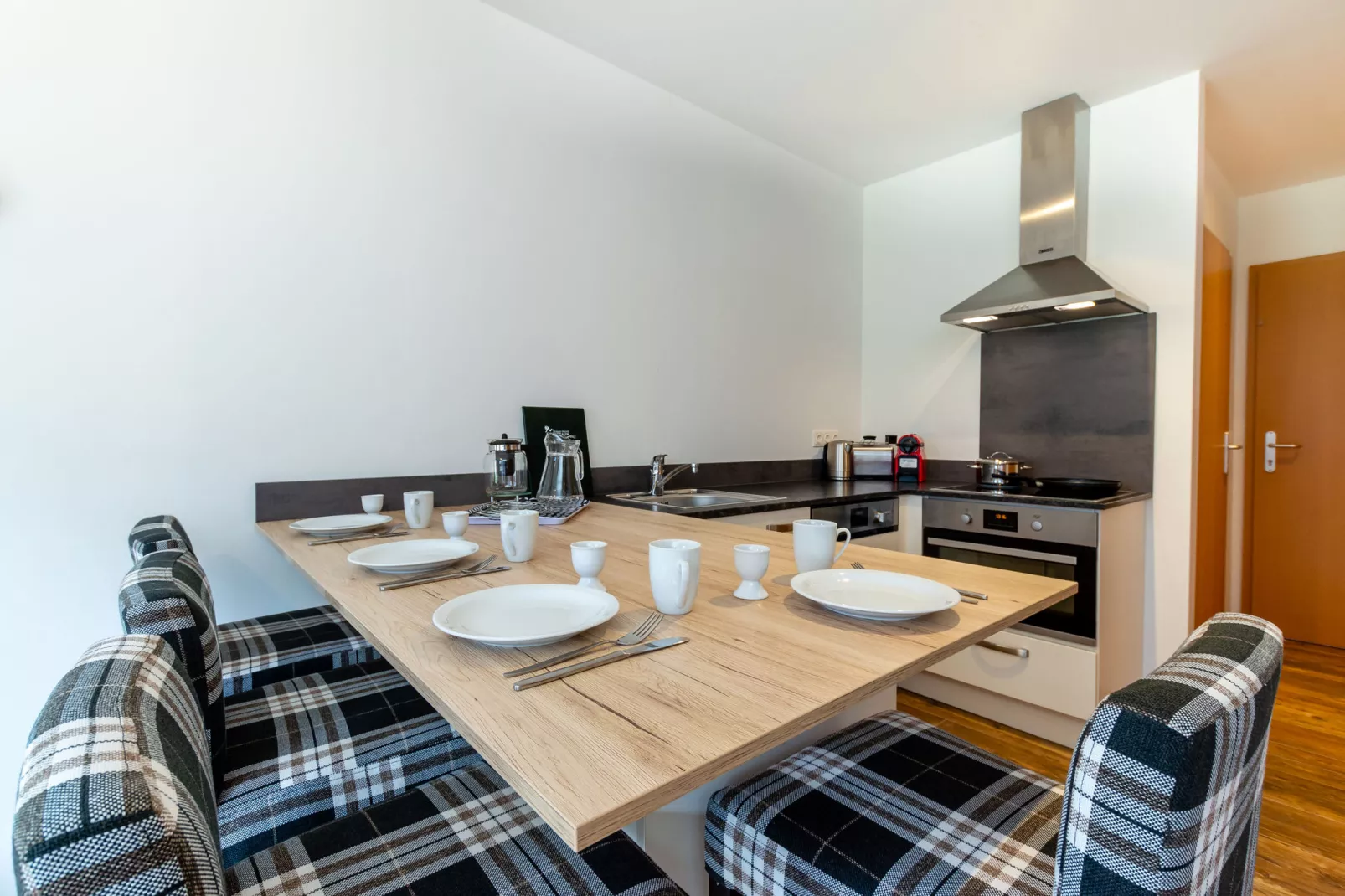 Luxery Salzkammergut Studio Comfort F-Eetkamer