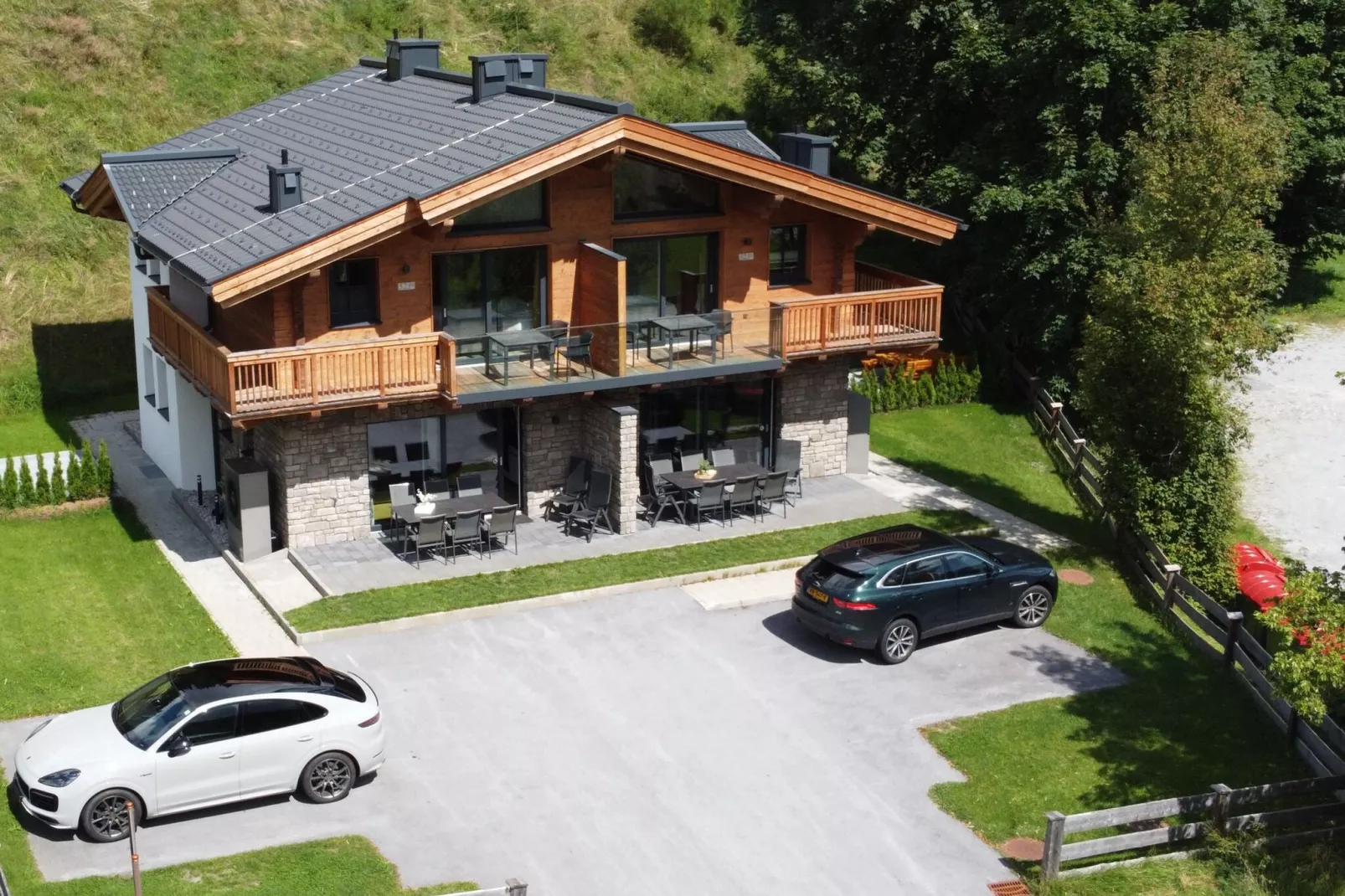 Tauernlodge Mühlbach 6B-Buitenkant zomer