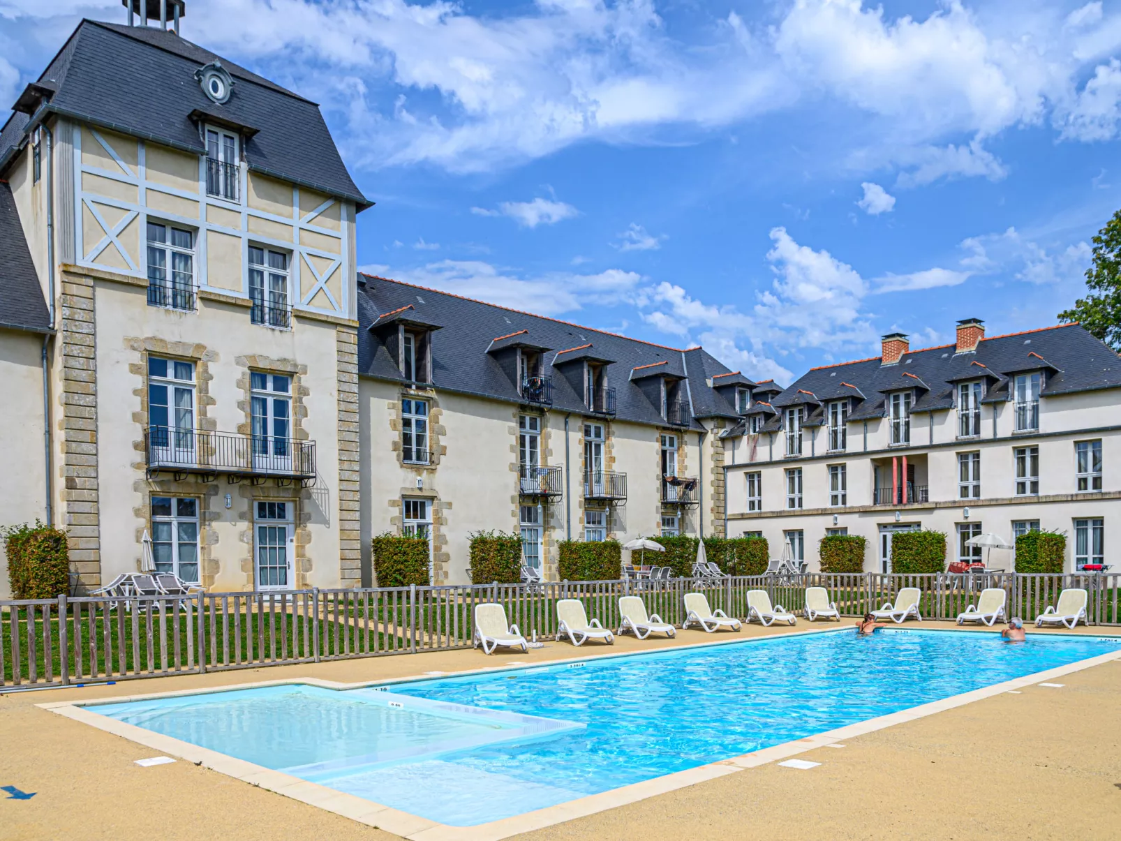 Château De Kergonano,-Buiten