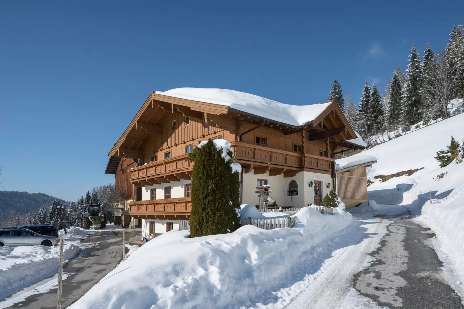 Landhaus Apartment-Exterieur winter