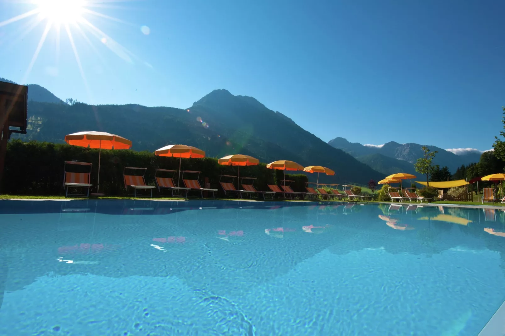 Wellness-Aparthotel-Kleinarl-Zwembad