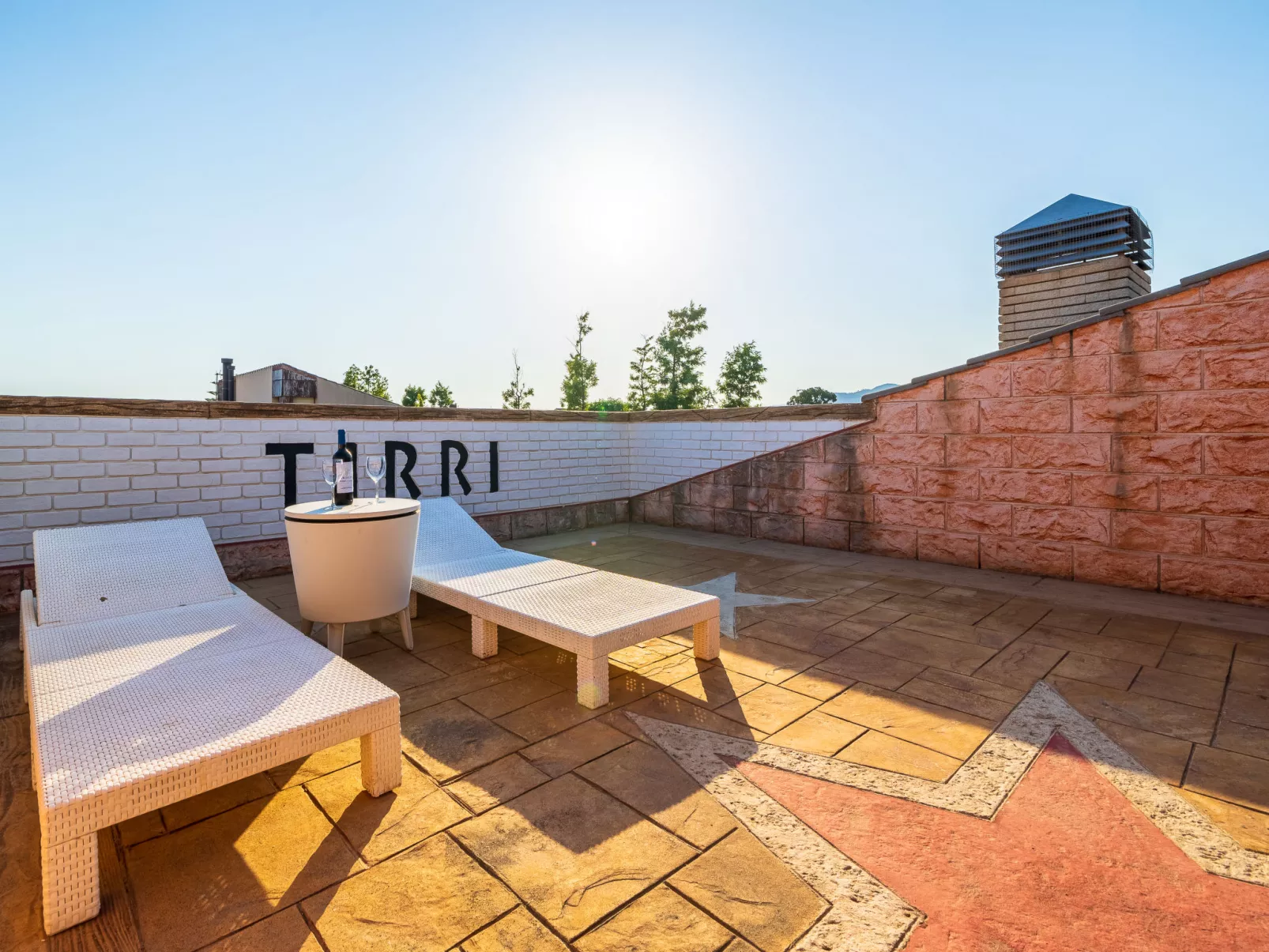 Villa Luxury Rock Tirri-Buiten