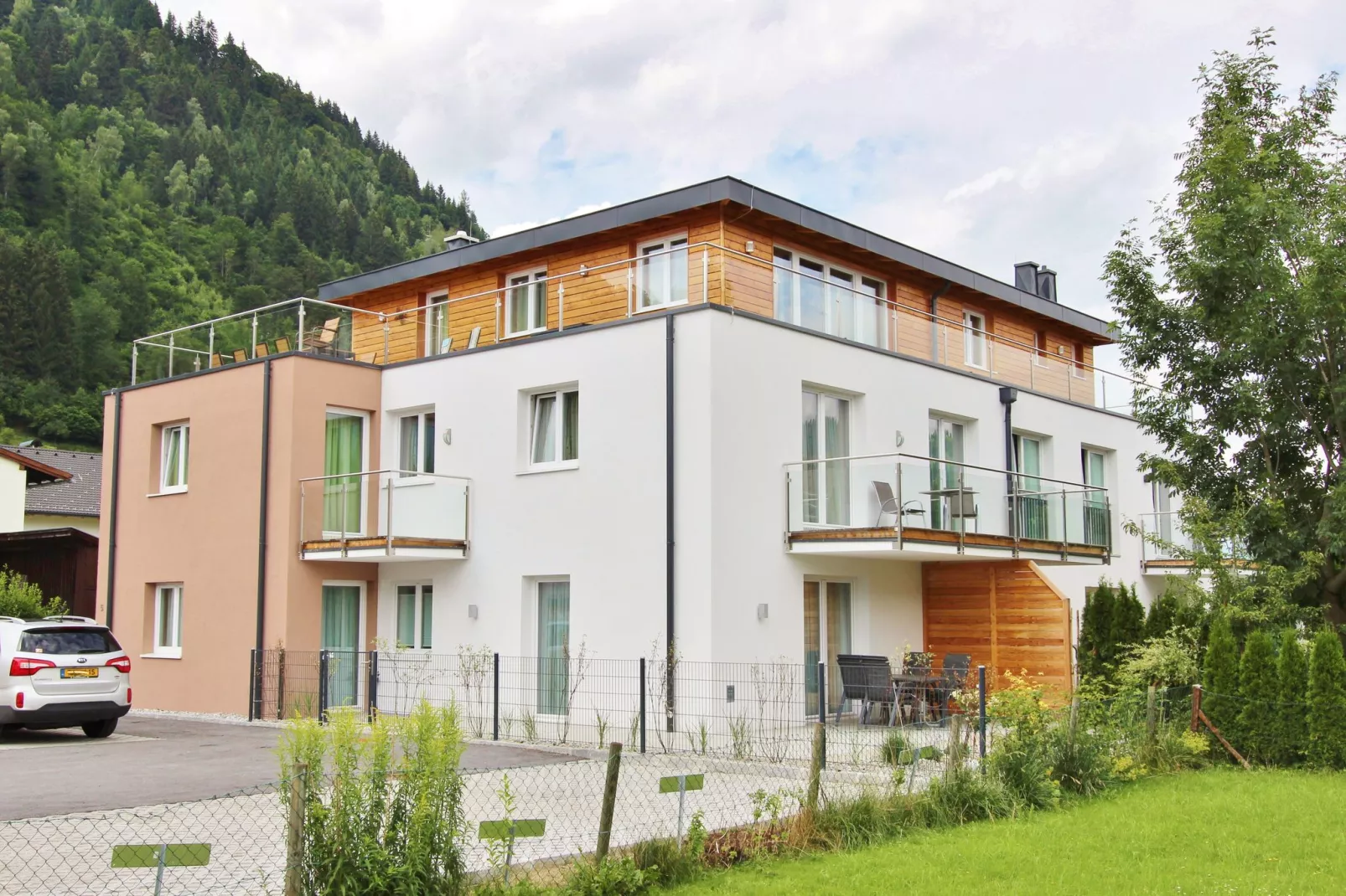 Apartment Miranda-Buitenkant zomer