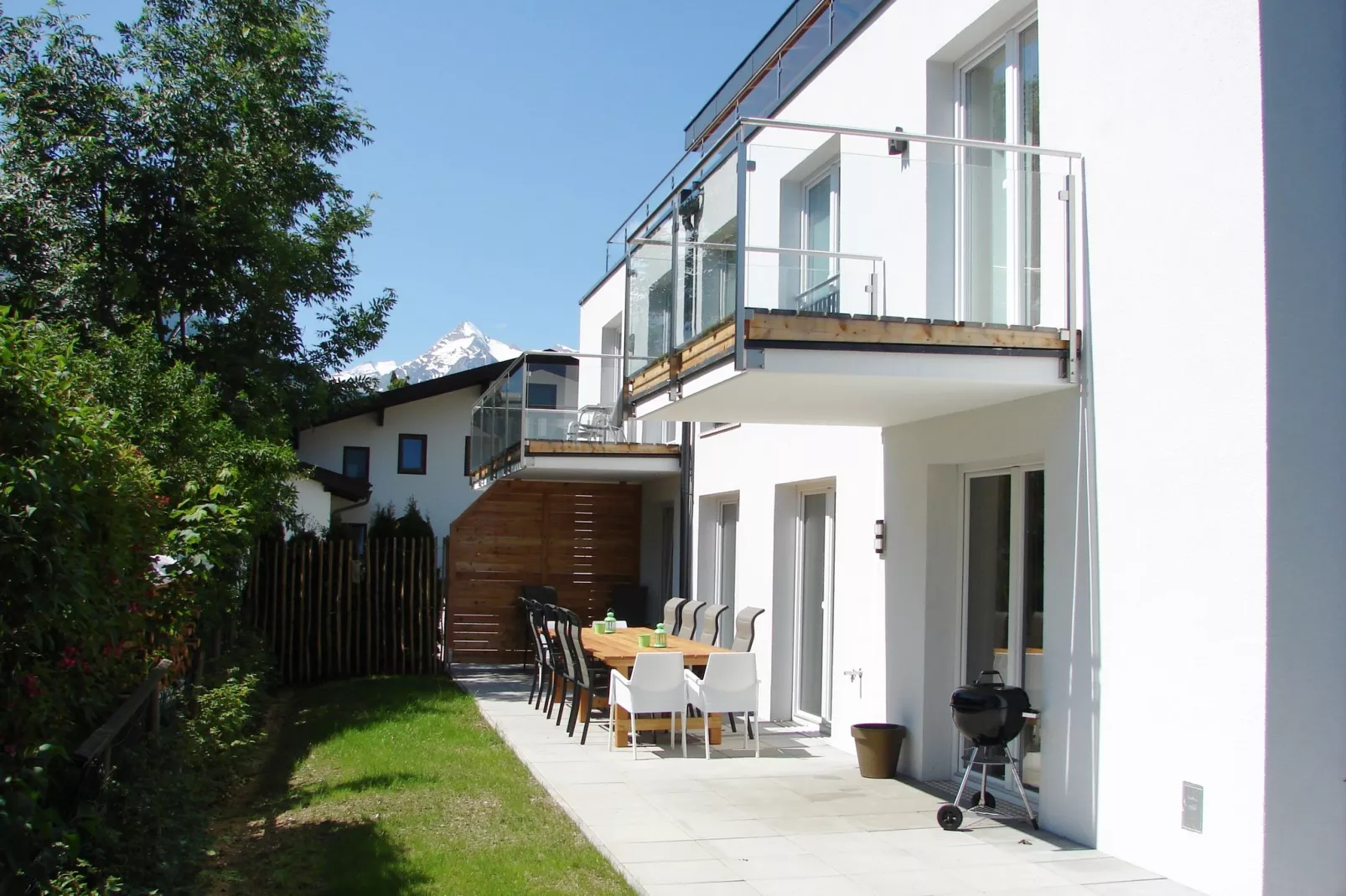 Apartment Miranda-Tuinen zomer