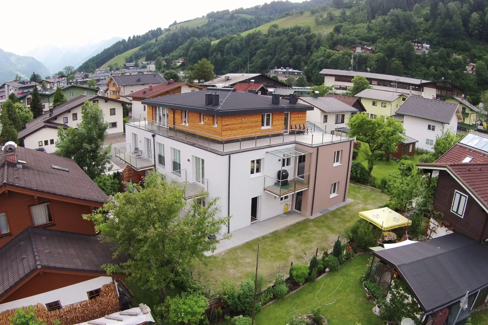 Apartment Miranda-Buitenkant zomer