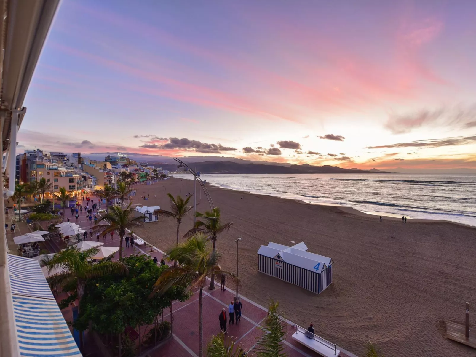 Las Canteras Seafront Apartment-Buiten