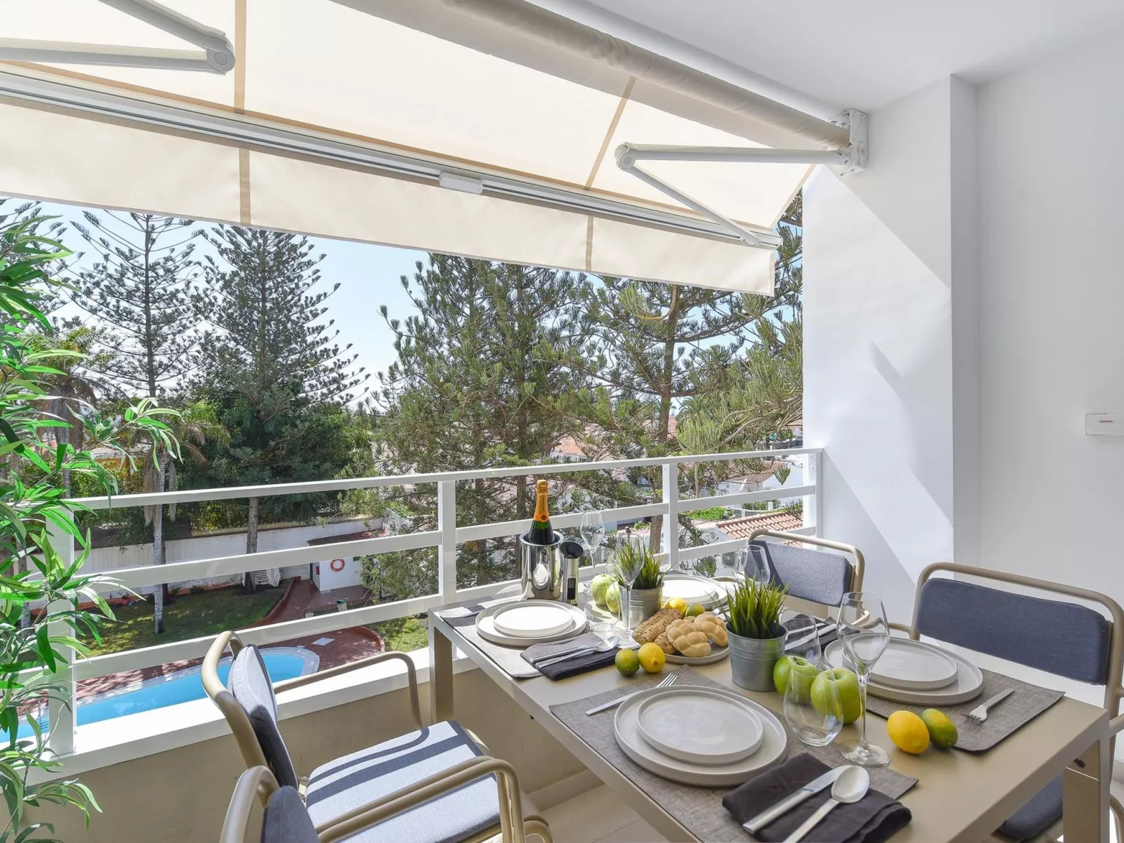 Villa Gran Canarias-Buiten