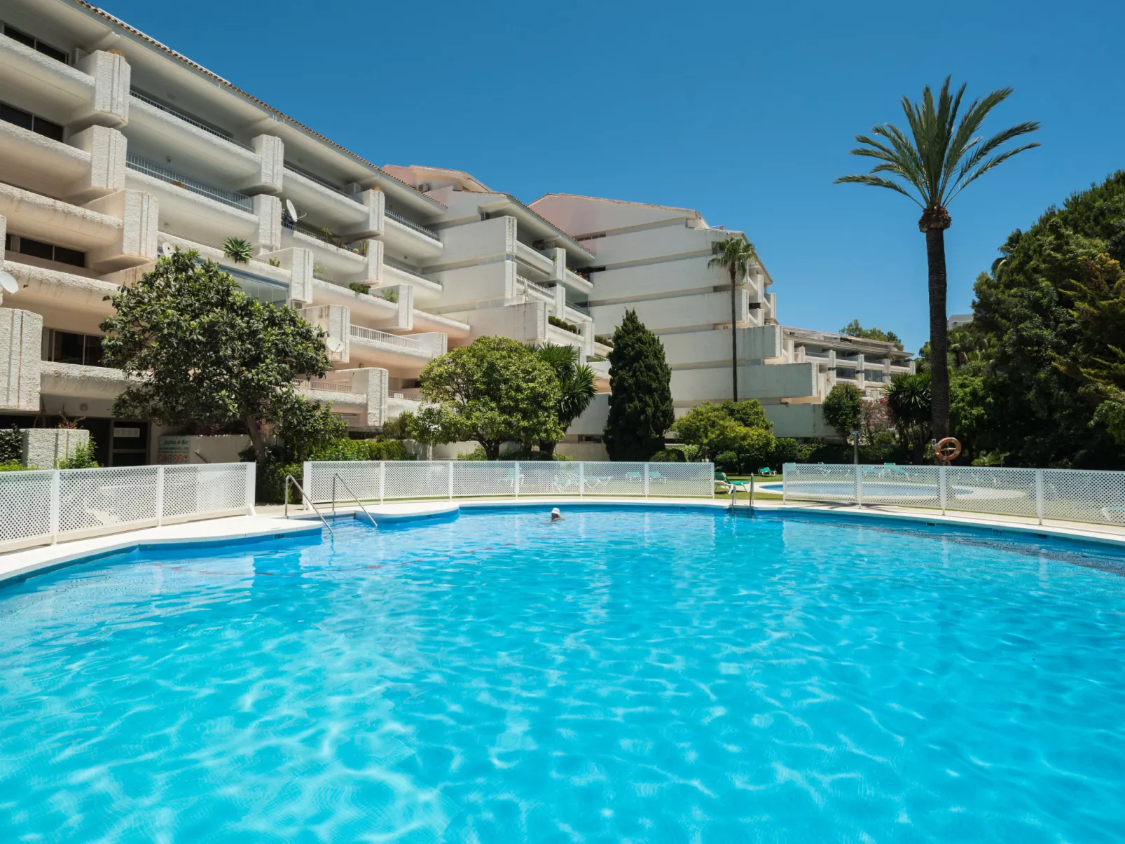 Jardines del Mar-Buiten