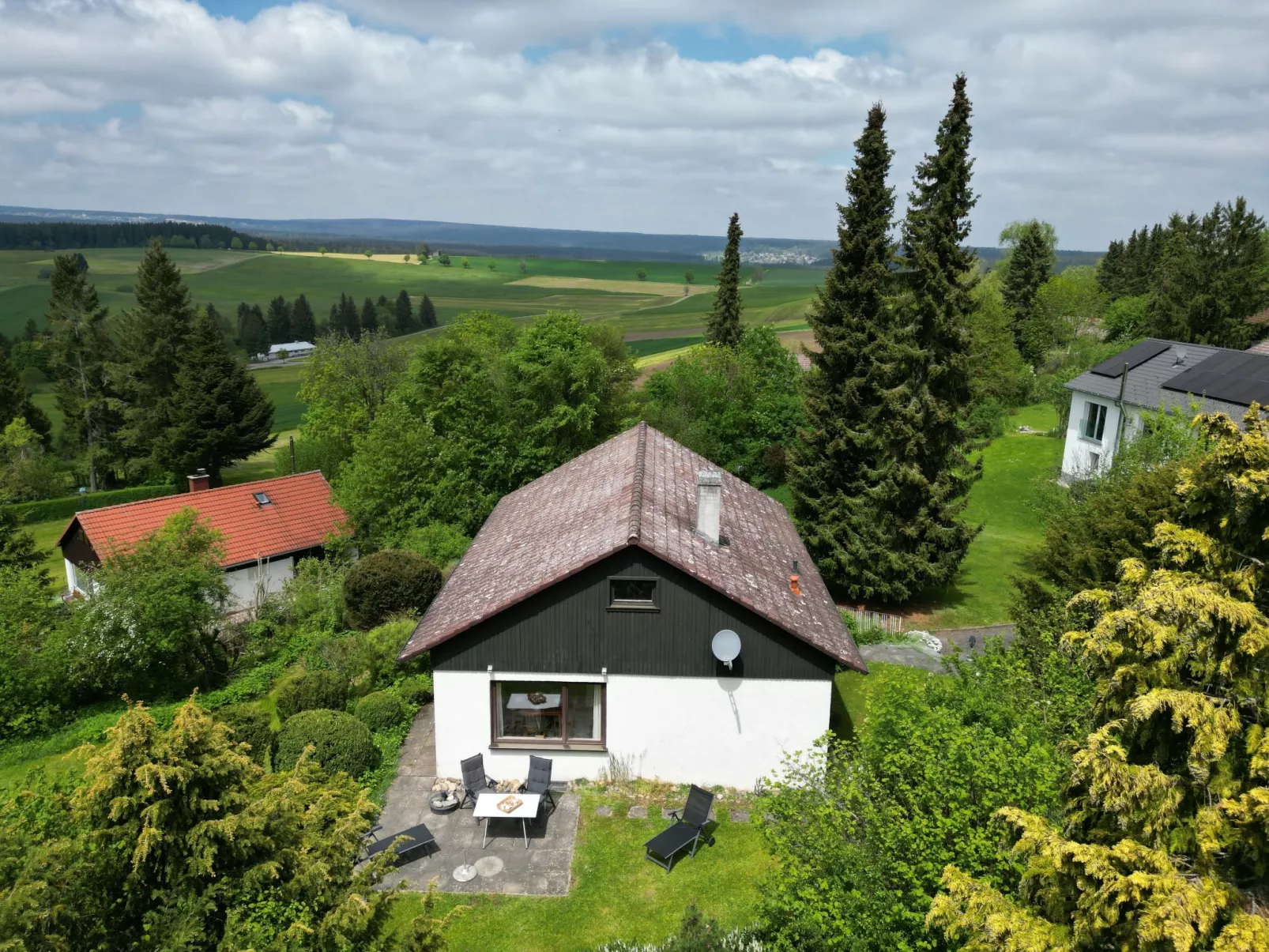 Sonnenbühl-Buiten