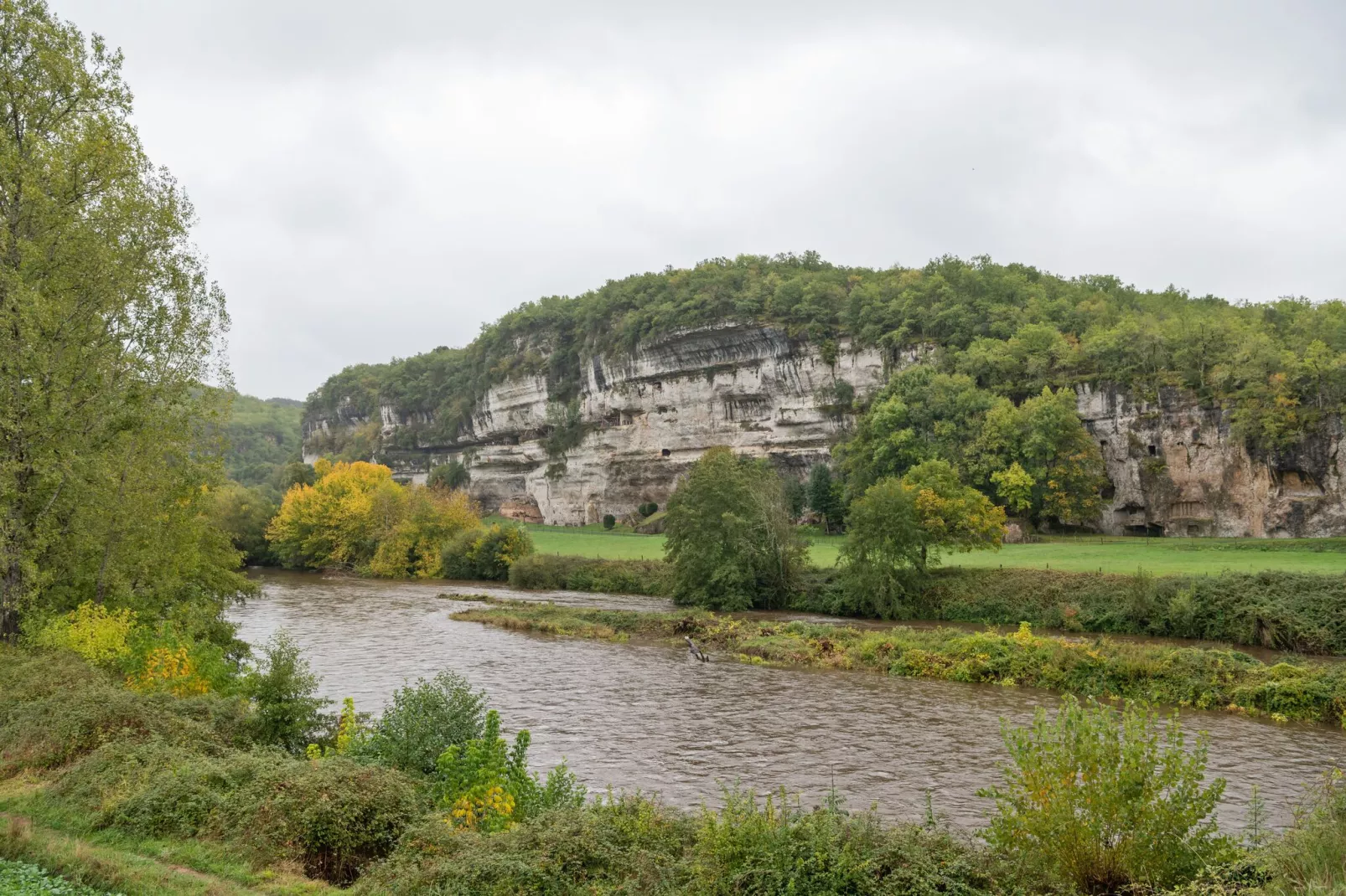Le Moustier