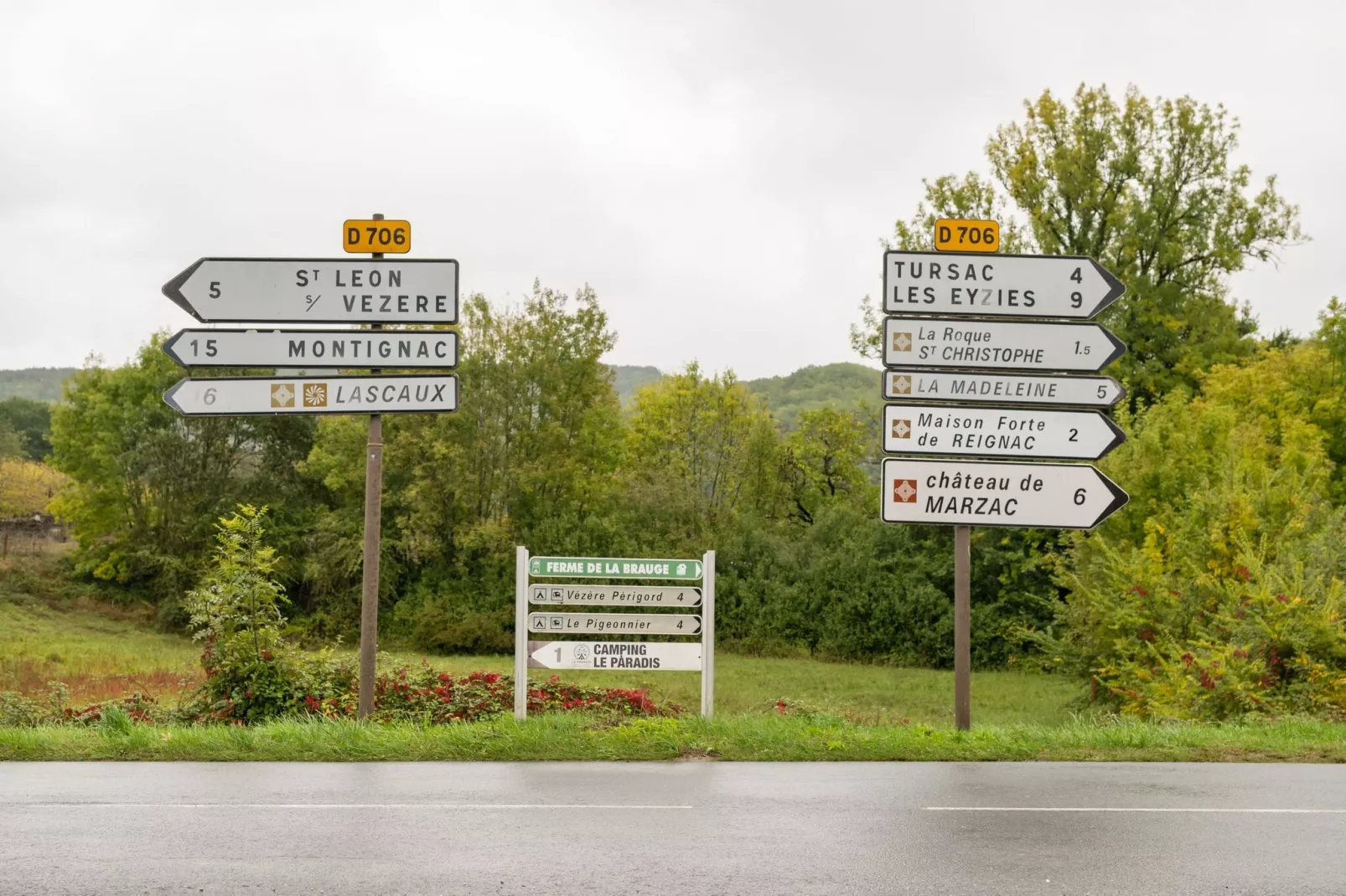 Le Moustier-Gebieden zomer 1km