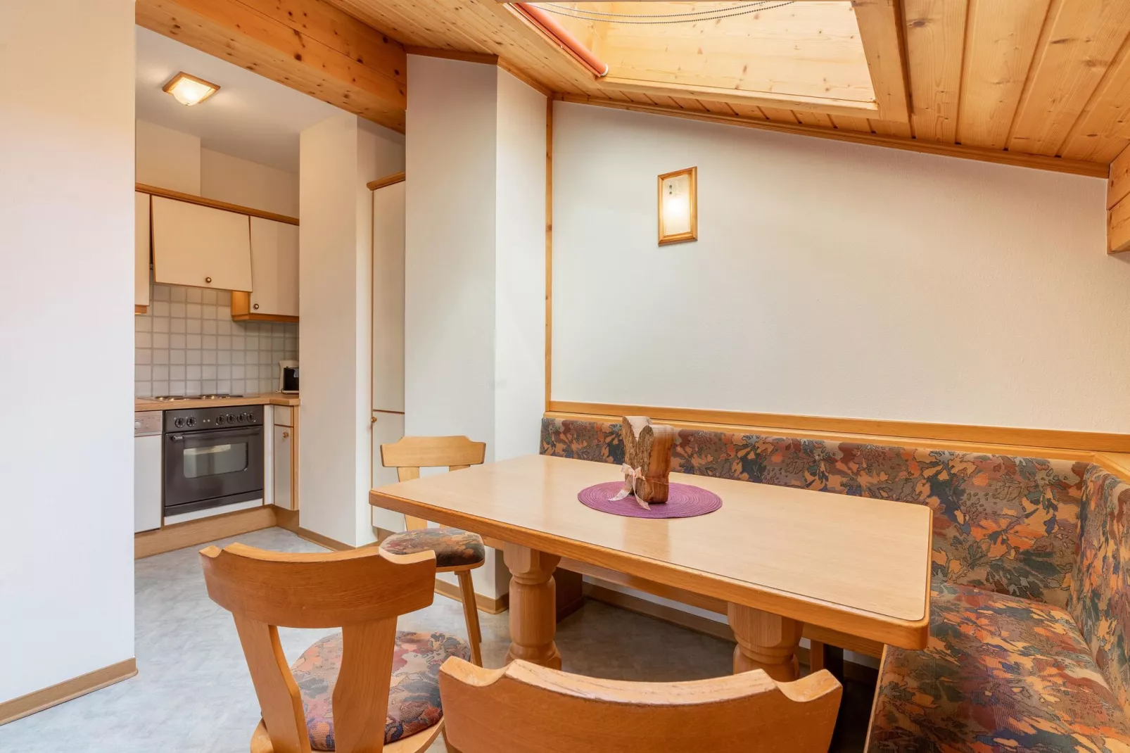Apartment "Grasberge" - Apartment 4 - Balkon Nord-Eetkamer
