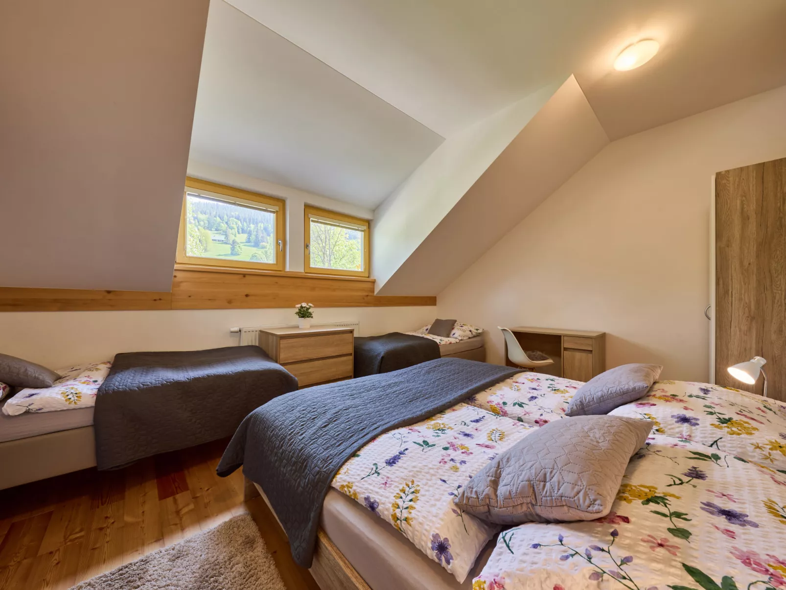 Ski-In Ski-Out Mountain Duplex Portášky2-Binnen