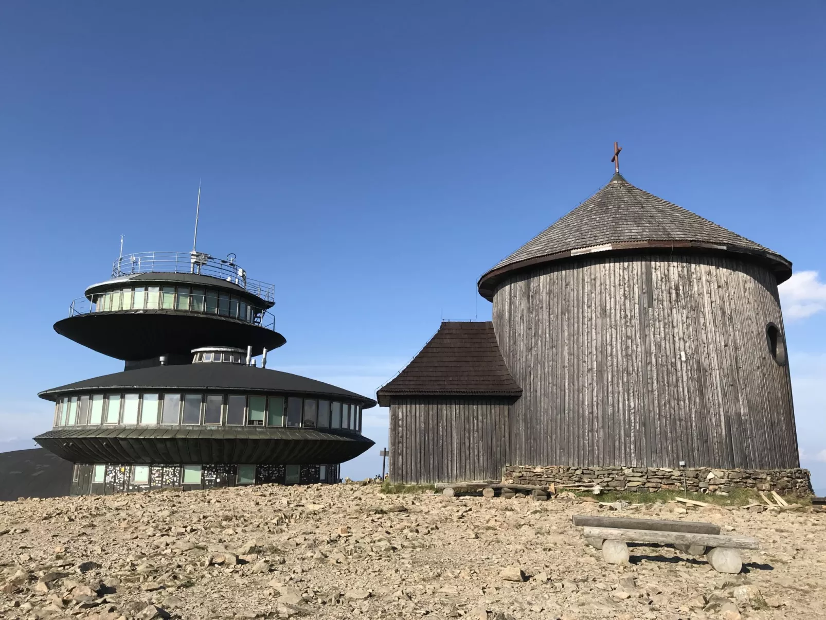 Ski-In Ski-Out Mountain Duplex Portášky3-Buiten