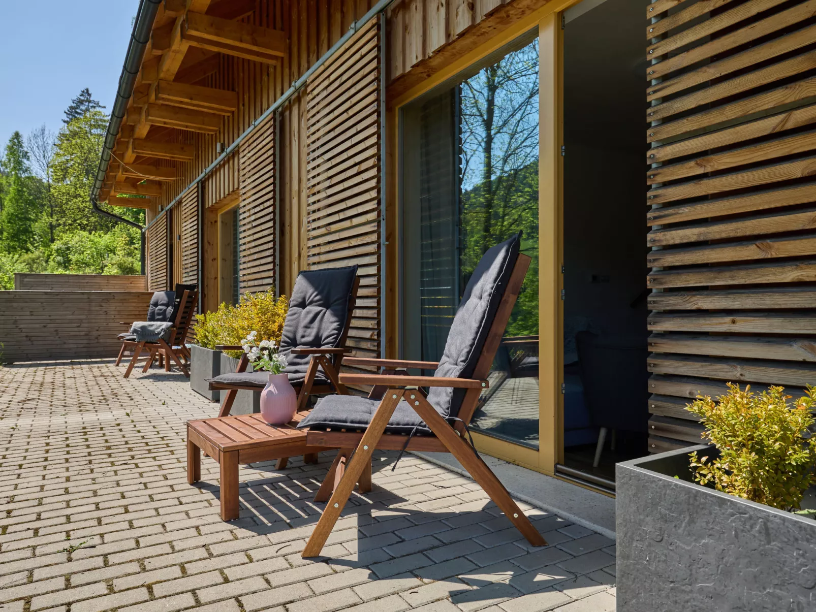 Ski-In Ski-Out Mountain Duplex Portášky3-Buiten
