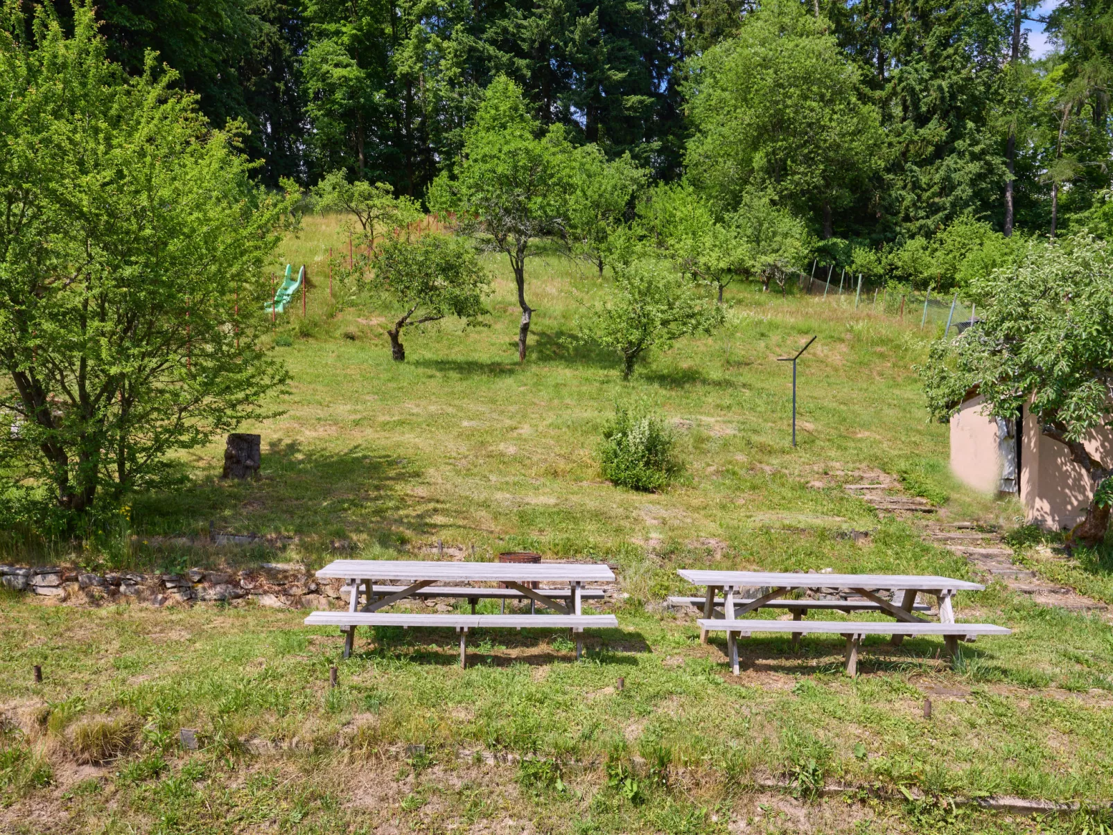 Hillside Lodge & Garden-Buiten