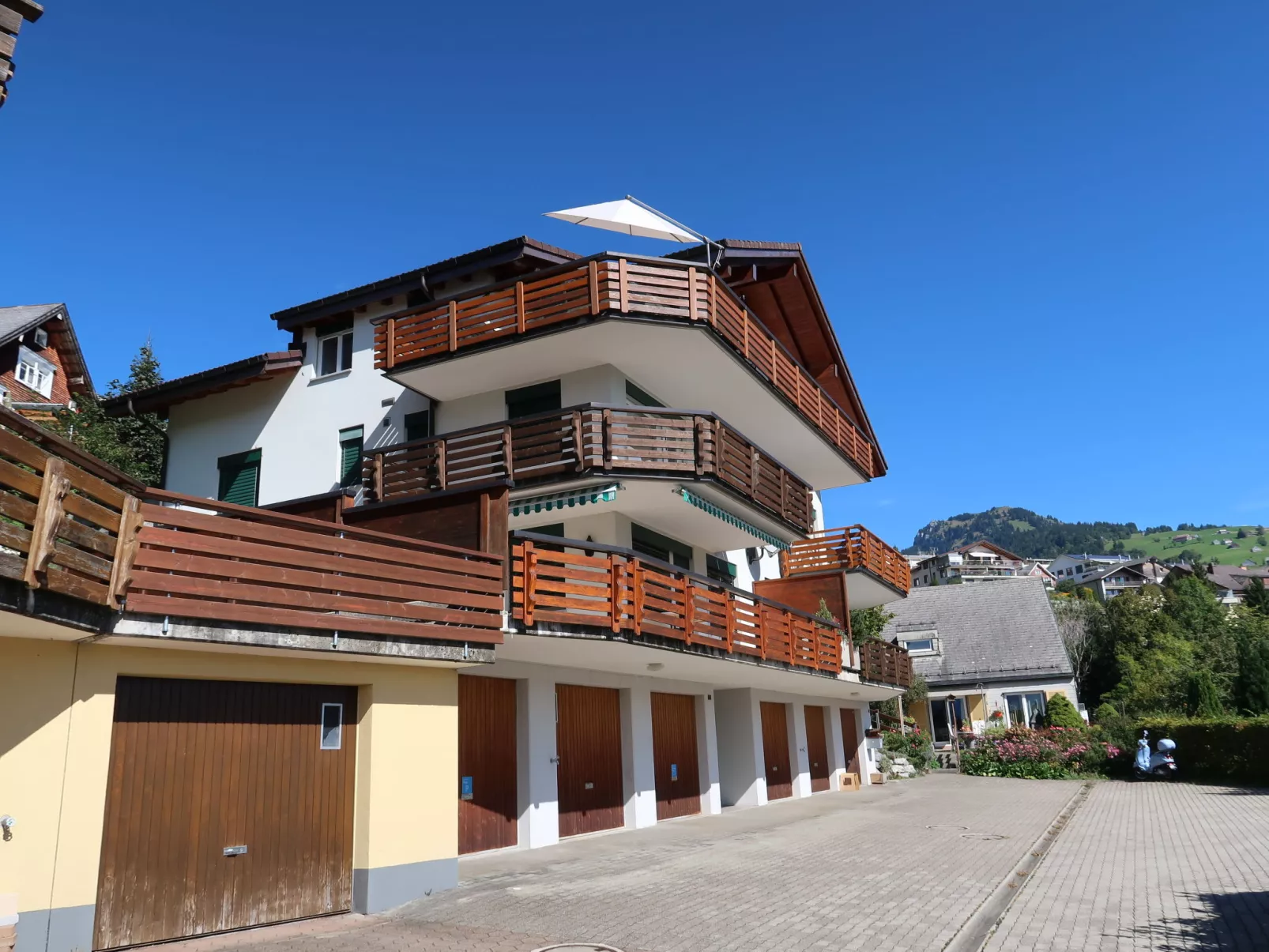 Penthouse Brugg-Buiten