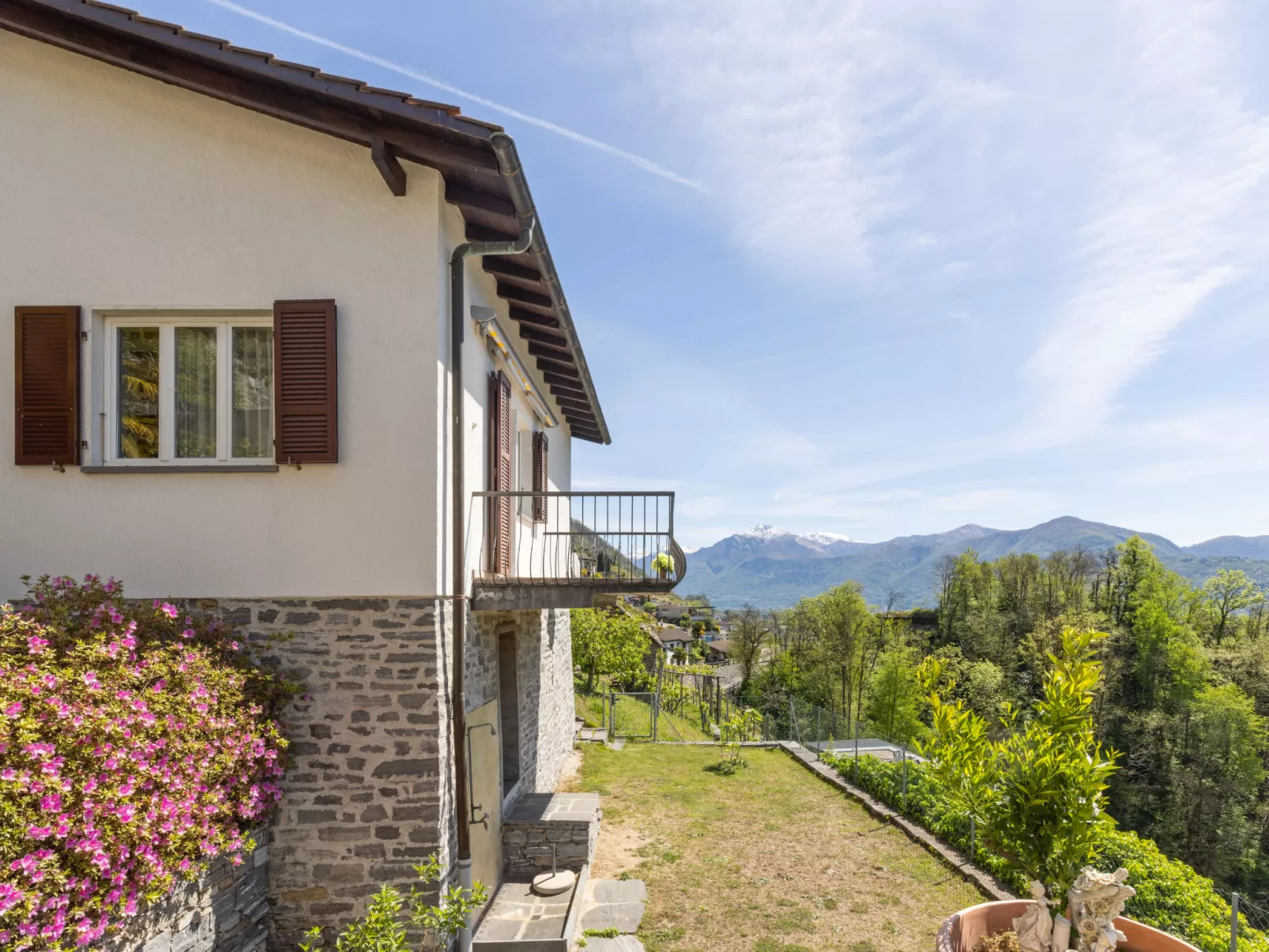 Fontanella Amazingview-Buiten