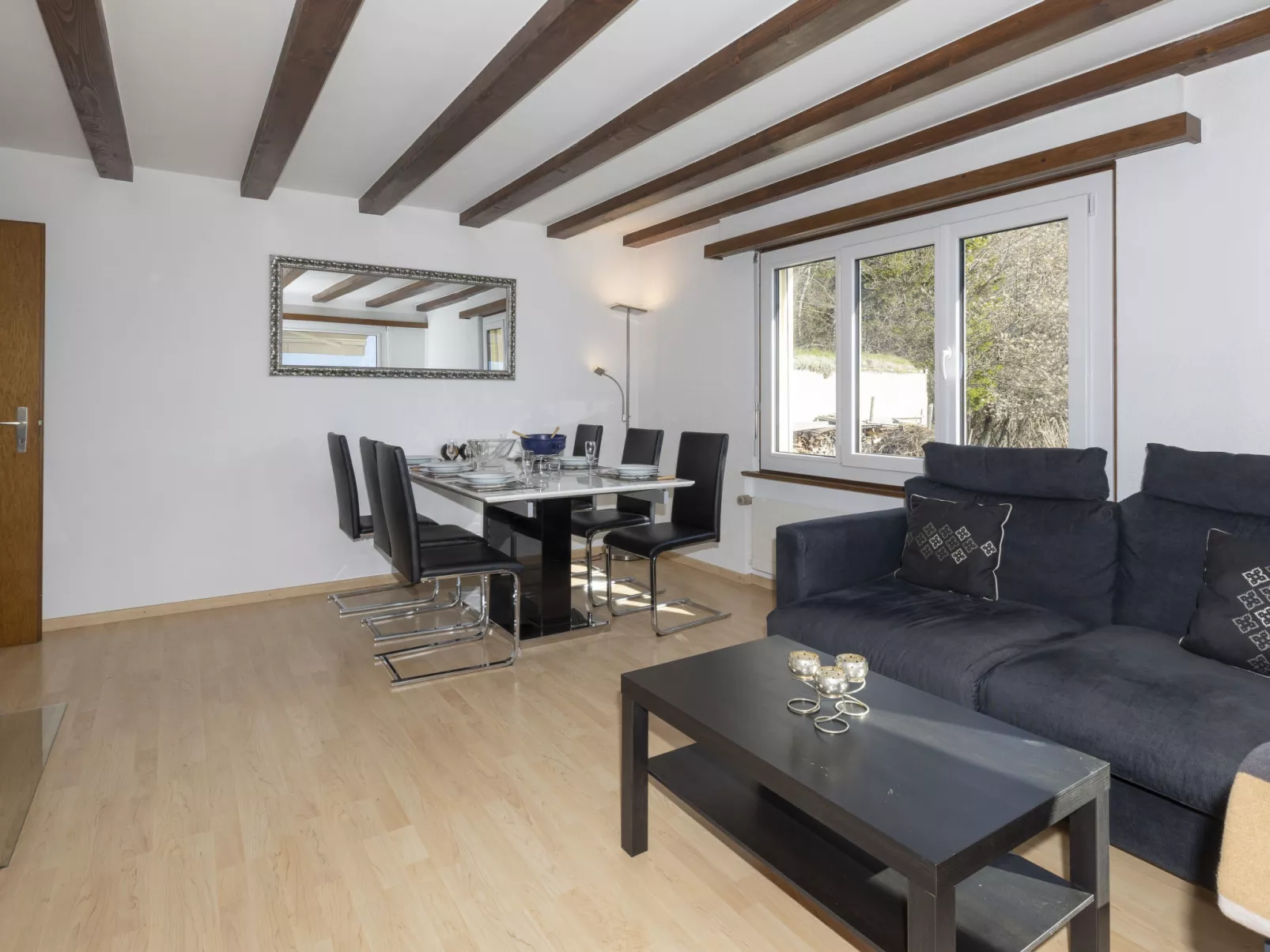 Maison Le Fontany-Binnen