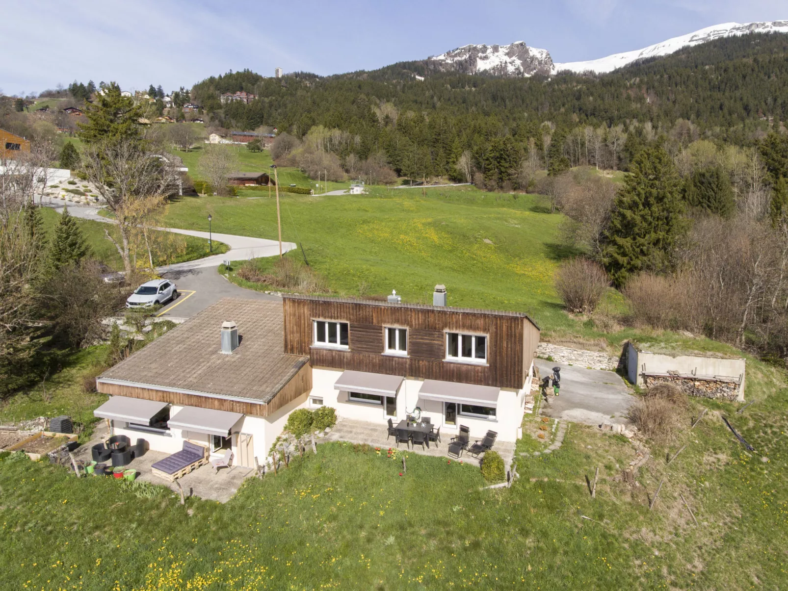 Maison Le Fontany-Buiten