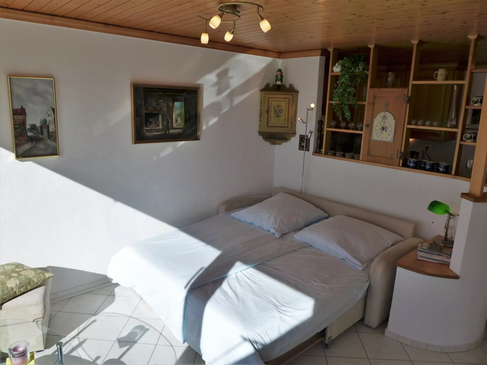 Jeanne D'Arc Apt. B-11-Binnen