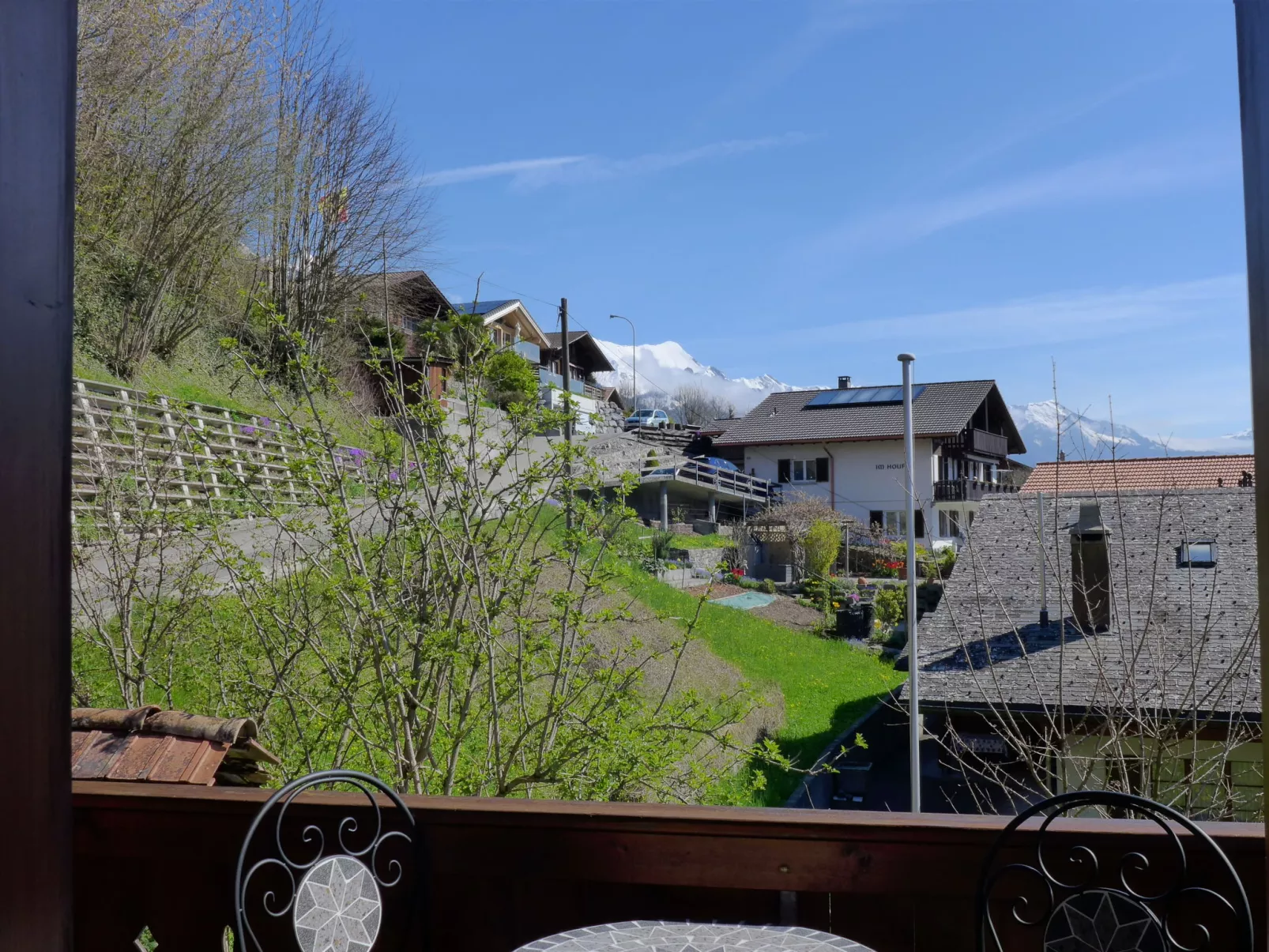 Chalet Vamika-Buiten