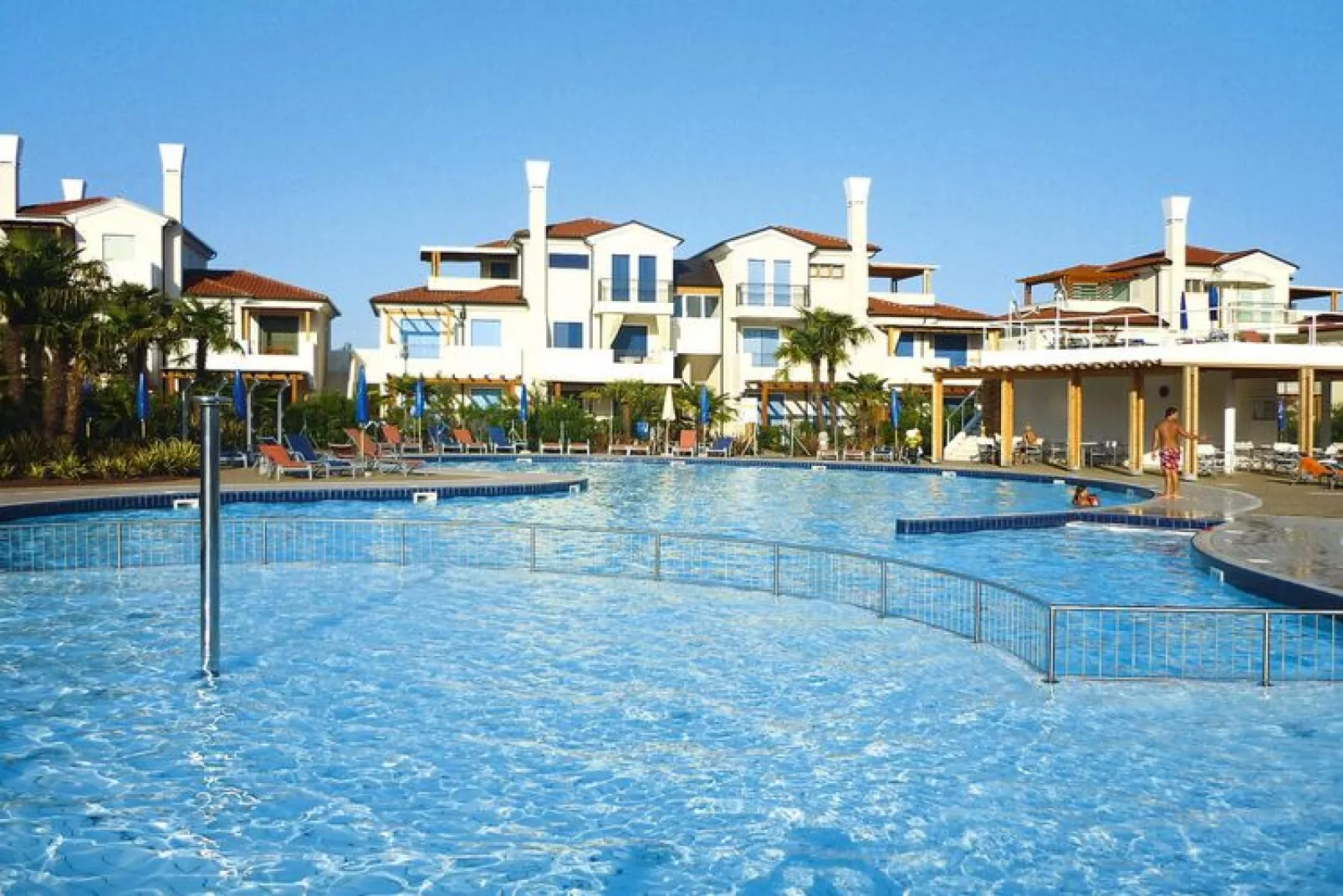 Holiday resort Villaggio A Mare Lido Altanea - Bilo App 2 vani Typ HR 40 qm-Zwembad