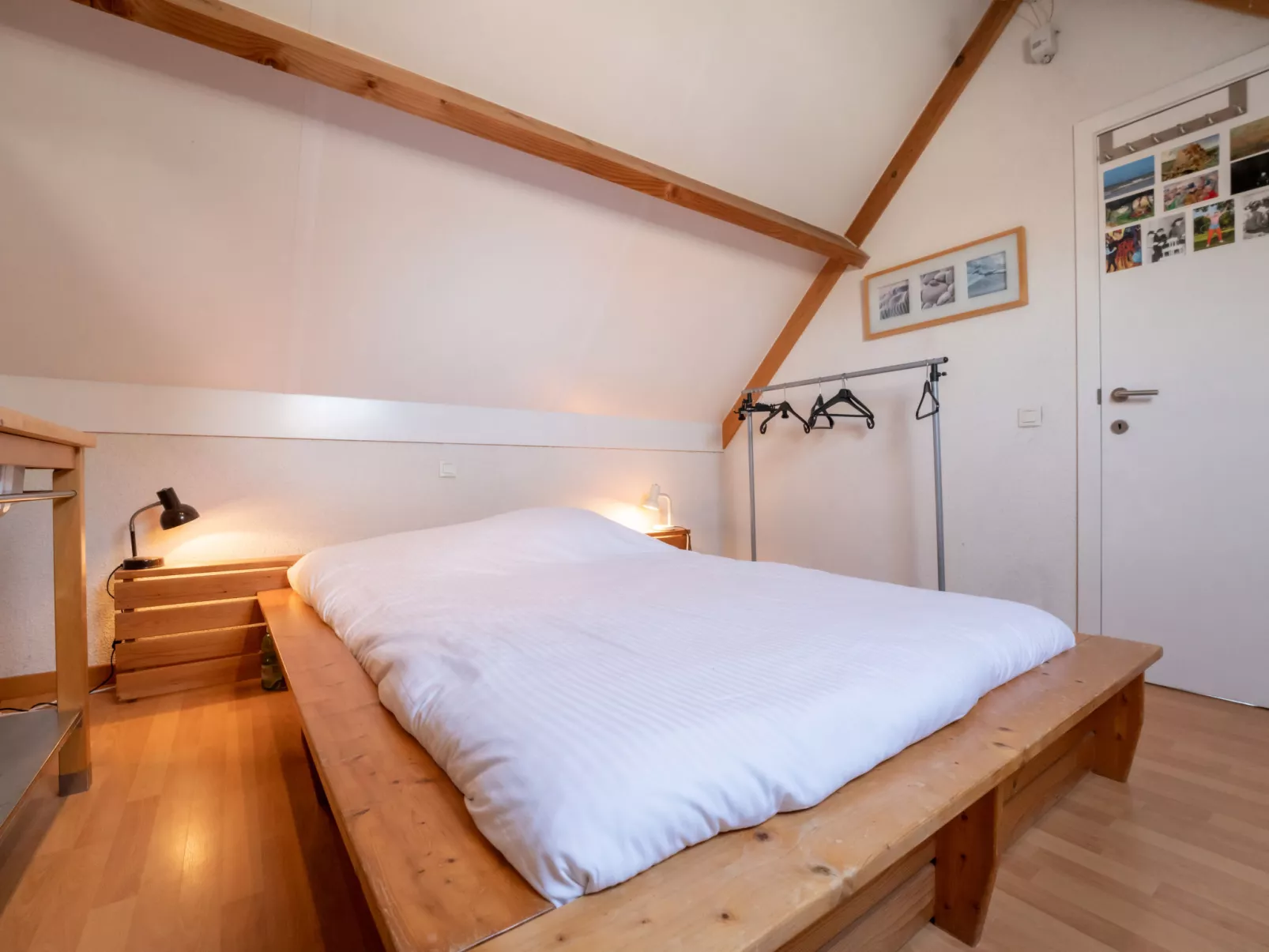 Vissershuis 61 with parking-Binnen