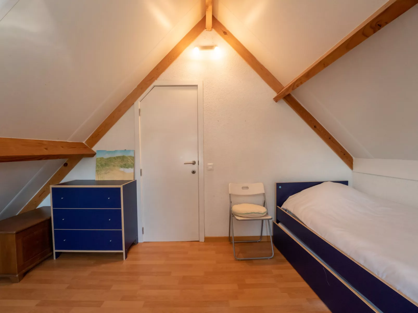 Vissershuis 61 with parking-Binnen
