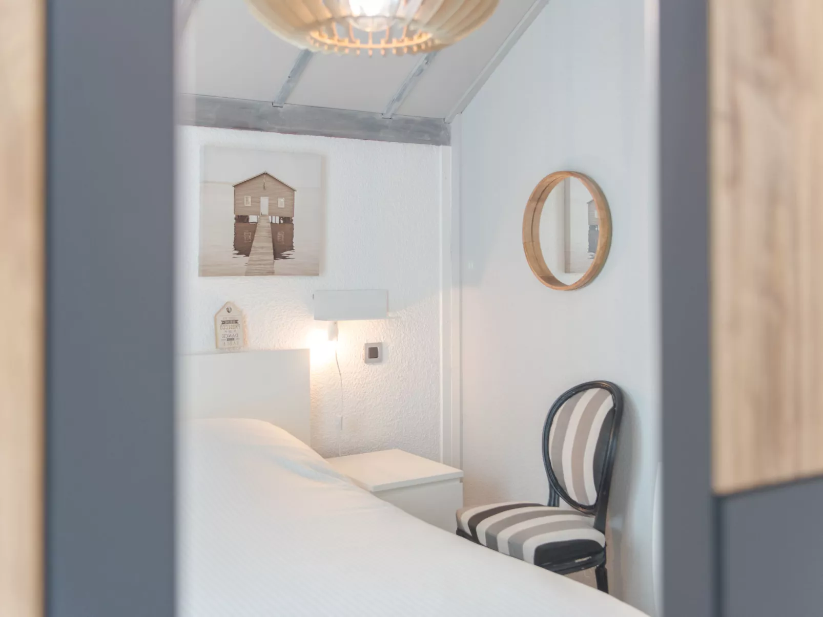 La Bella Vita parking and shared pool-Binnen