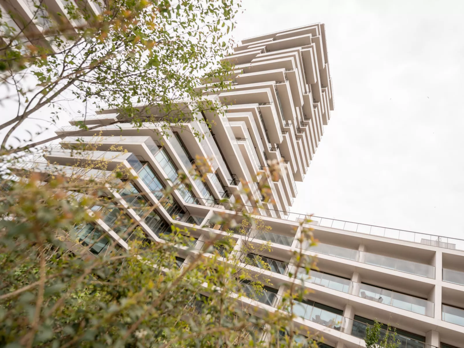 SKY Bridge-Buiten