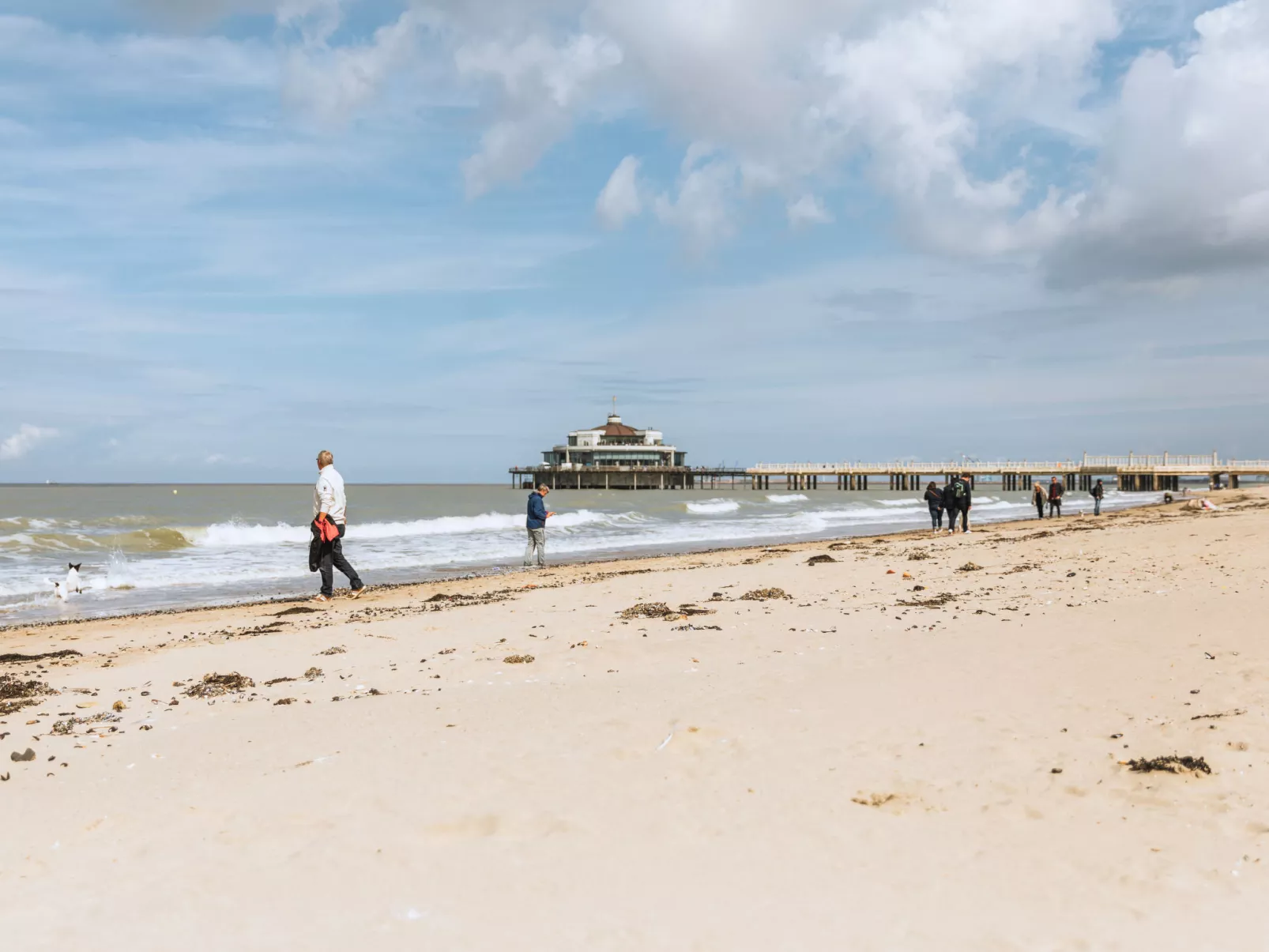 Amuzee with parking & lateral sea view-Buiten