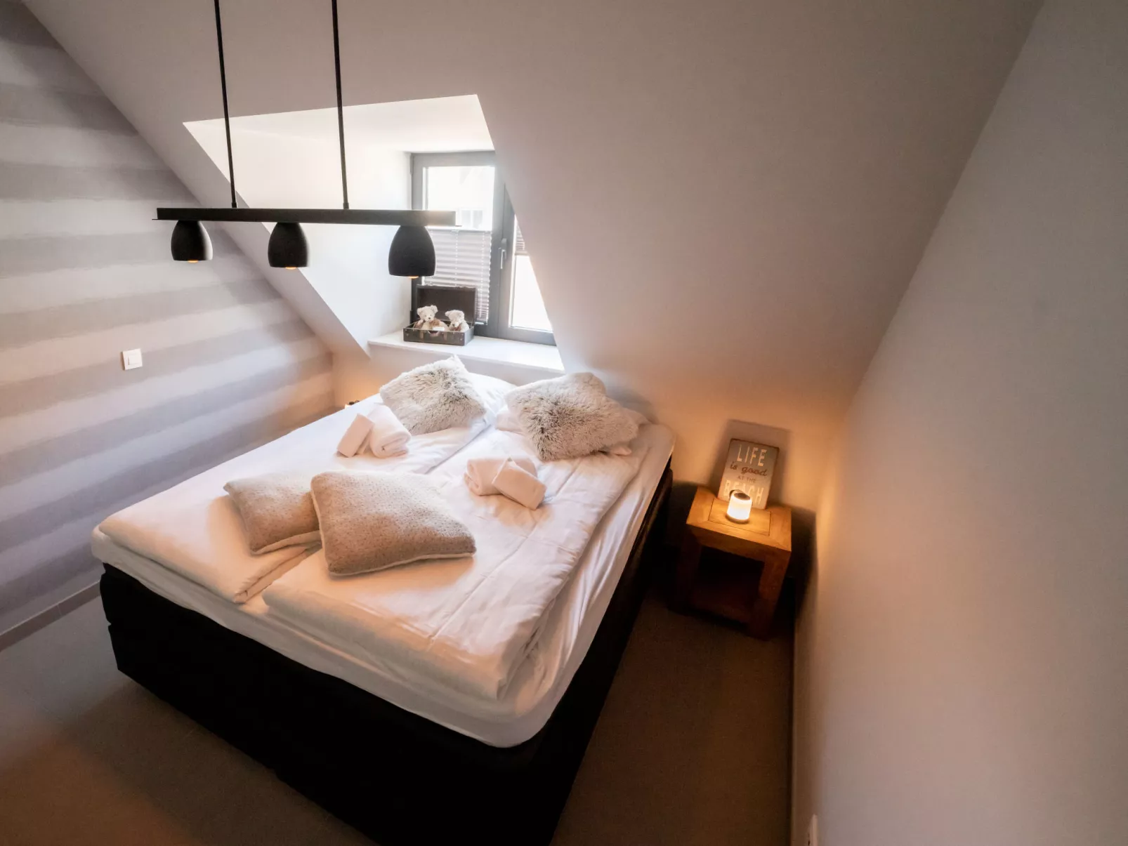 Rochusview.be with parking and terrace-Binnen