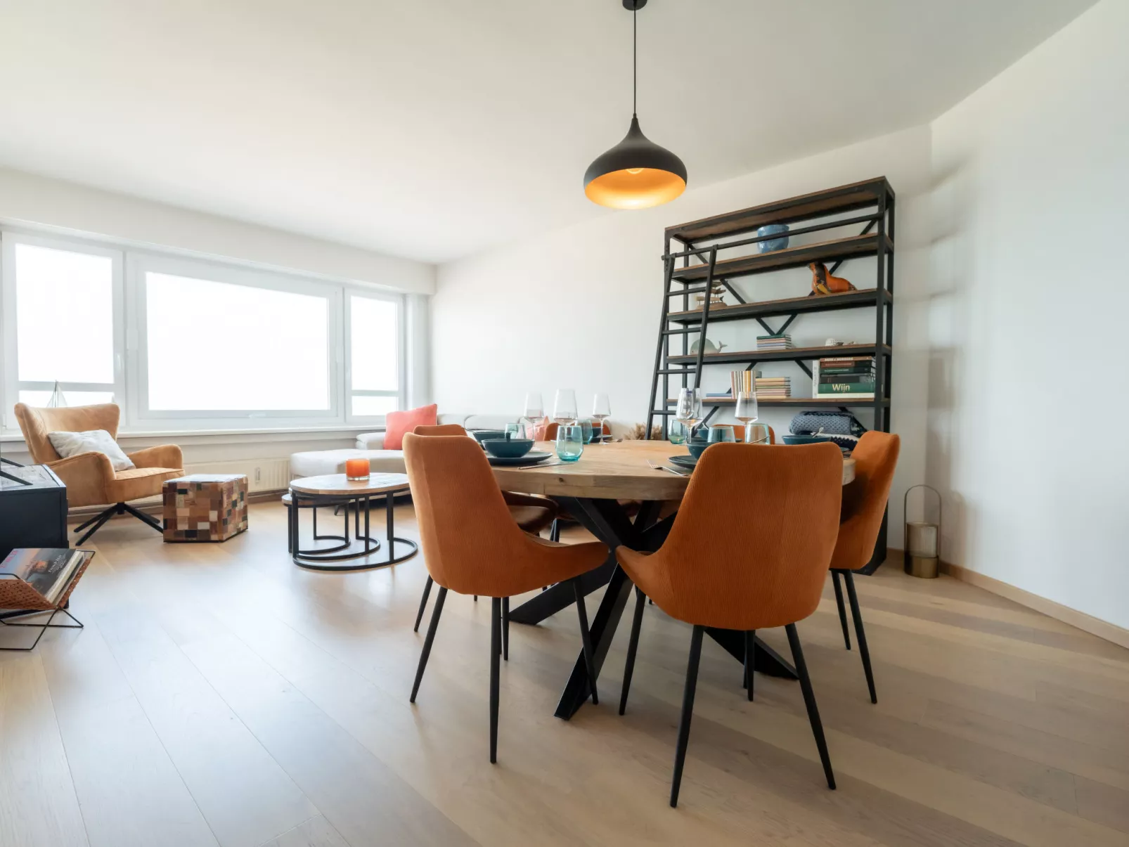 Escape with sea view-Binnen
