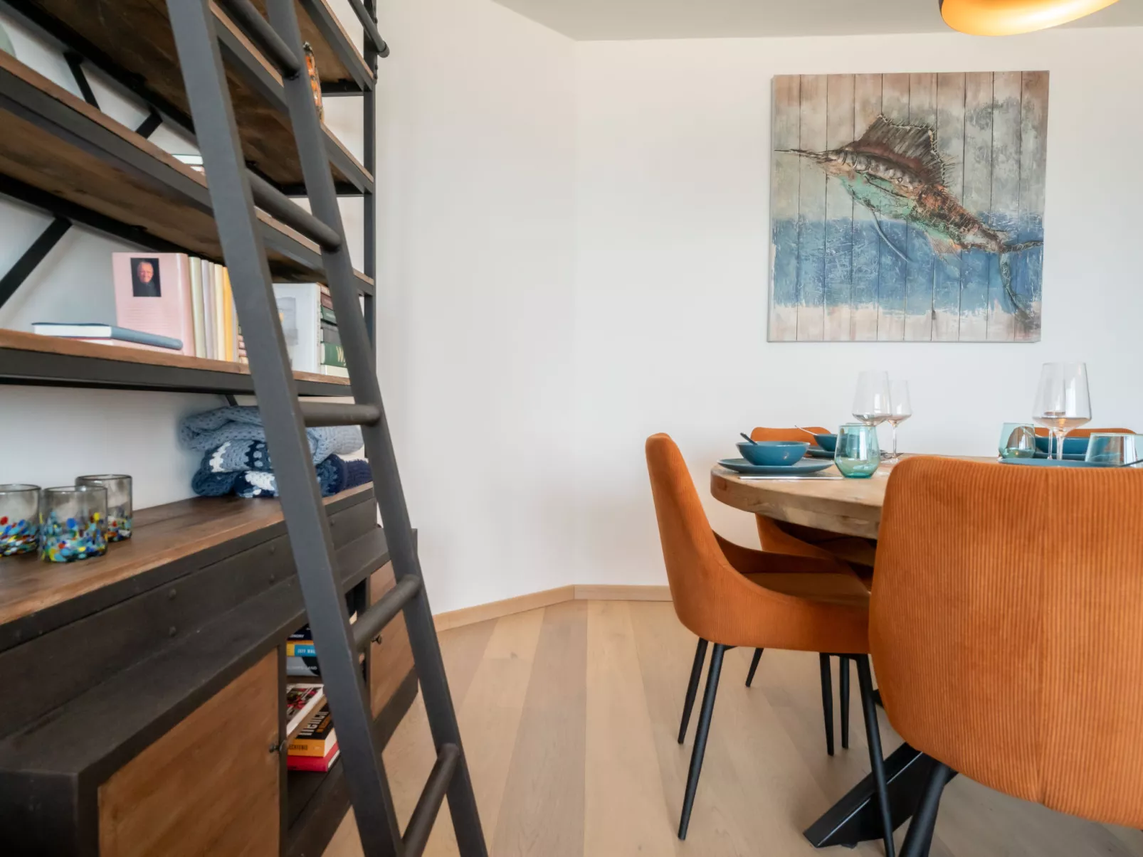 Escape with sea view-Binnen