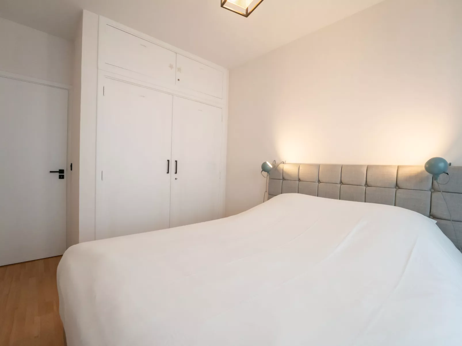 Escape with sea view-Binnen