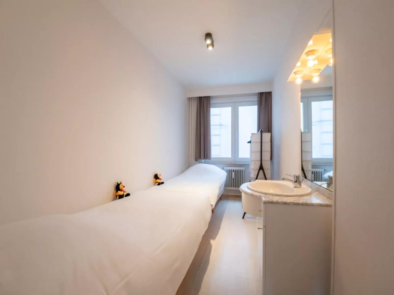 Escape with sea view-Binnen