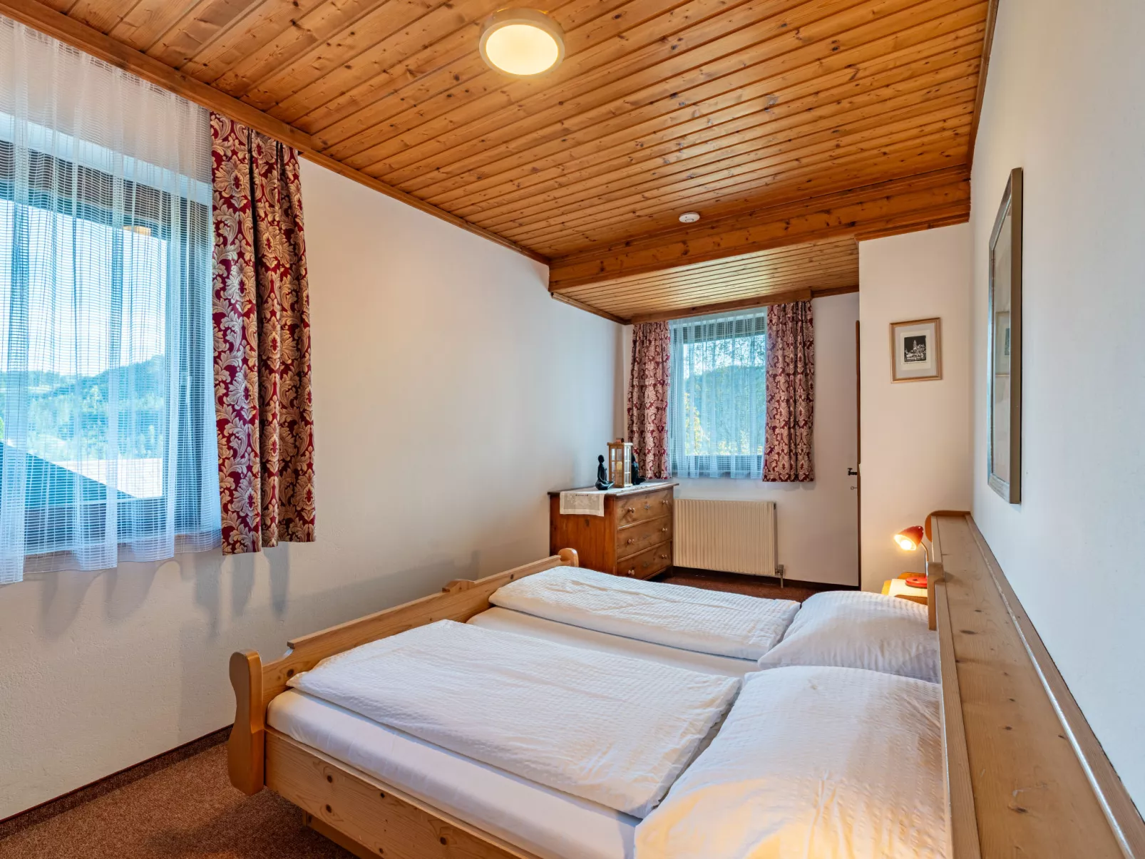 Wohnung Nr. 1 oder 2-Binnen