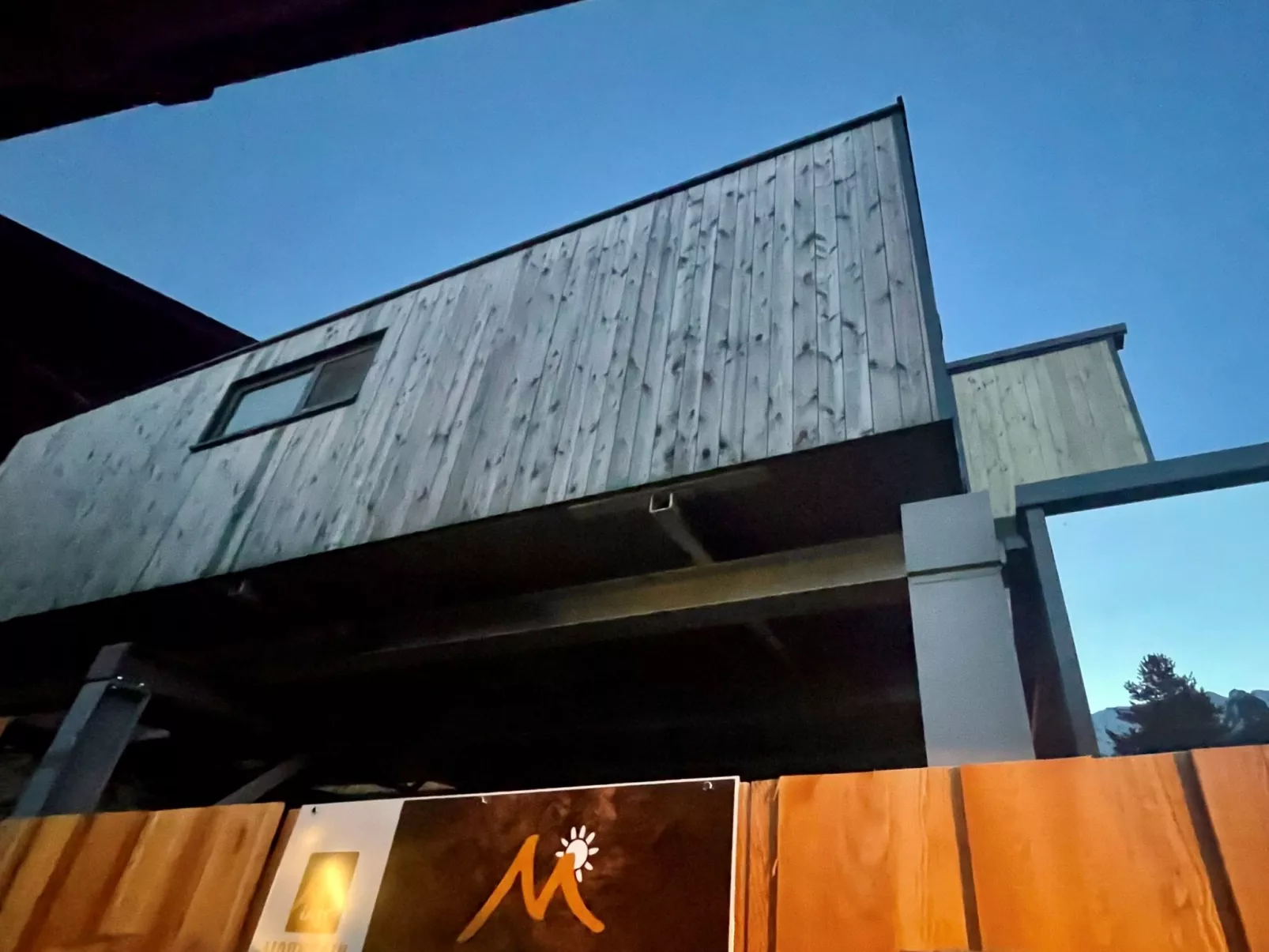 Sky-Chalet-Buiten