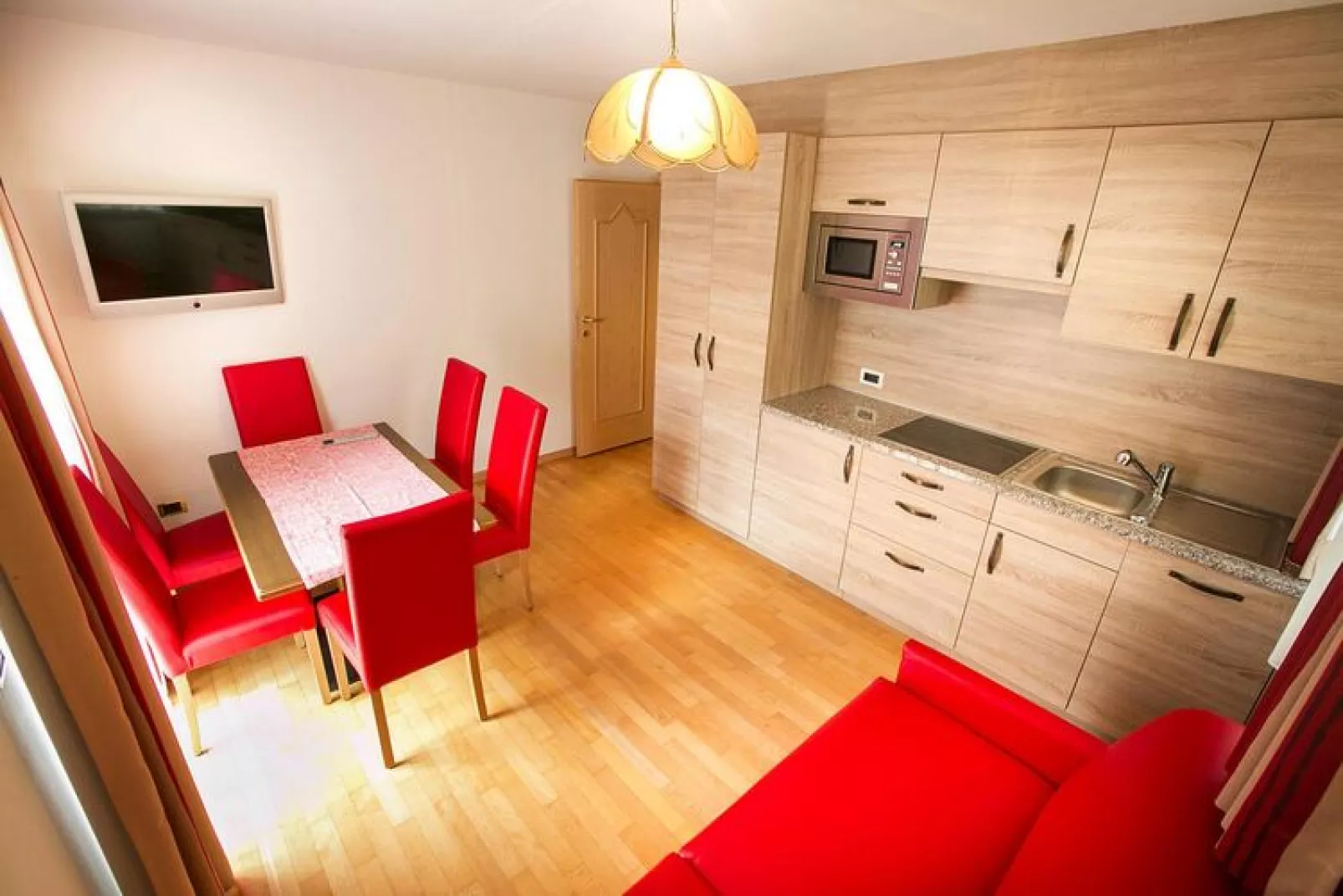 Apartments Diamant - B - 2 Personen-Eetkamer