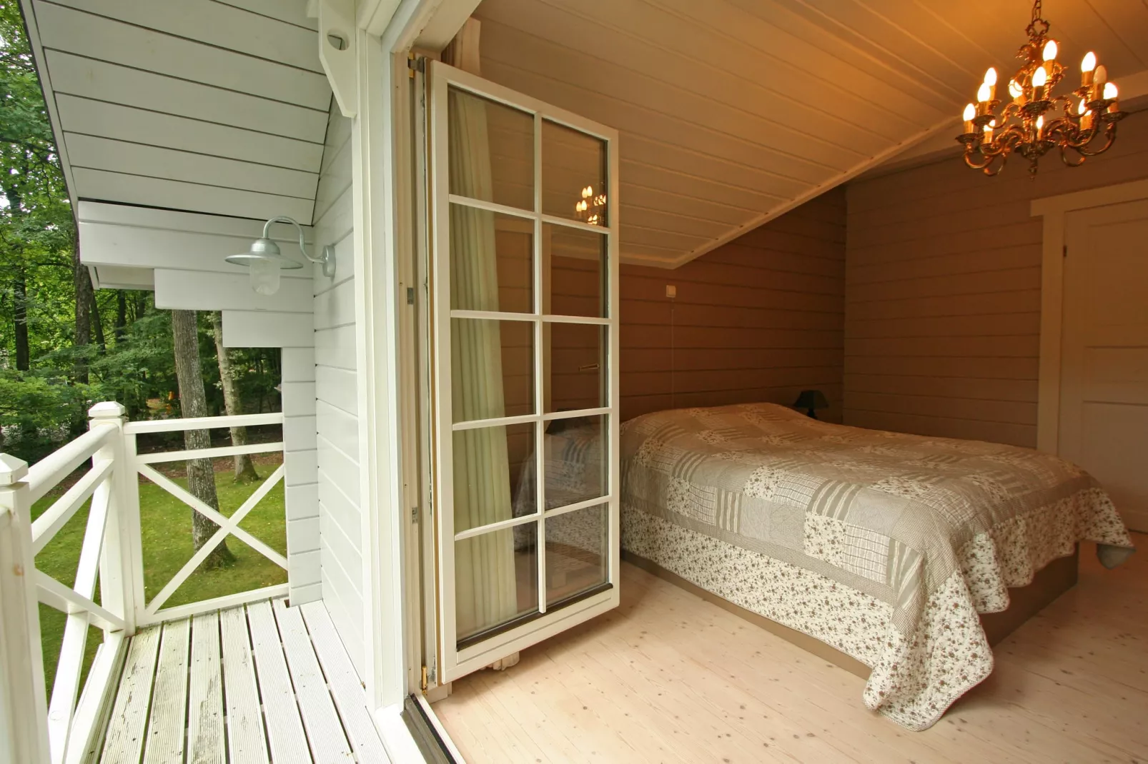 Chalet Bomal-Slaapkamer